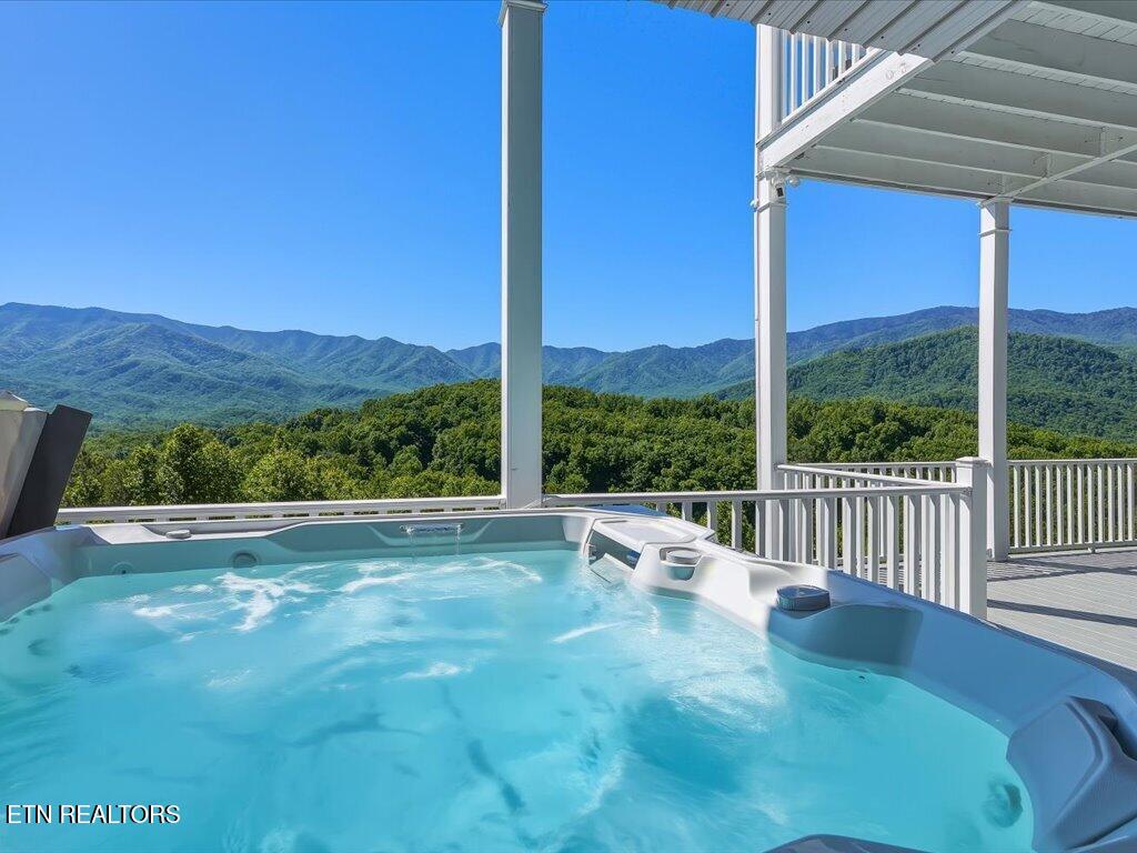 270 Sonshine Ridge Road Cosby TN 37722