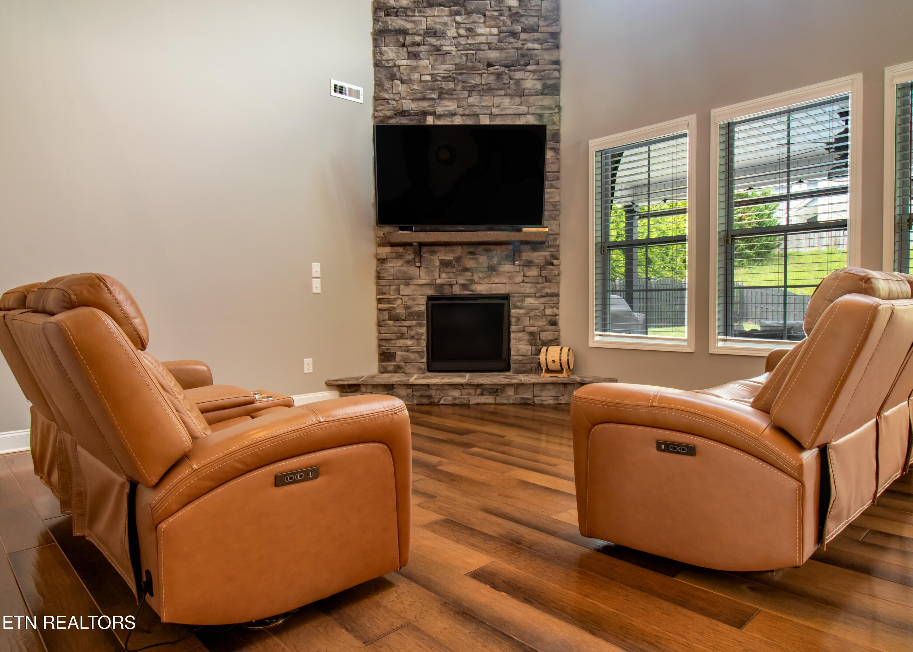 2039 Highlands Ridge Lane Knoxville TN 37932