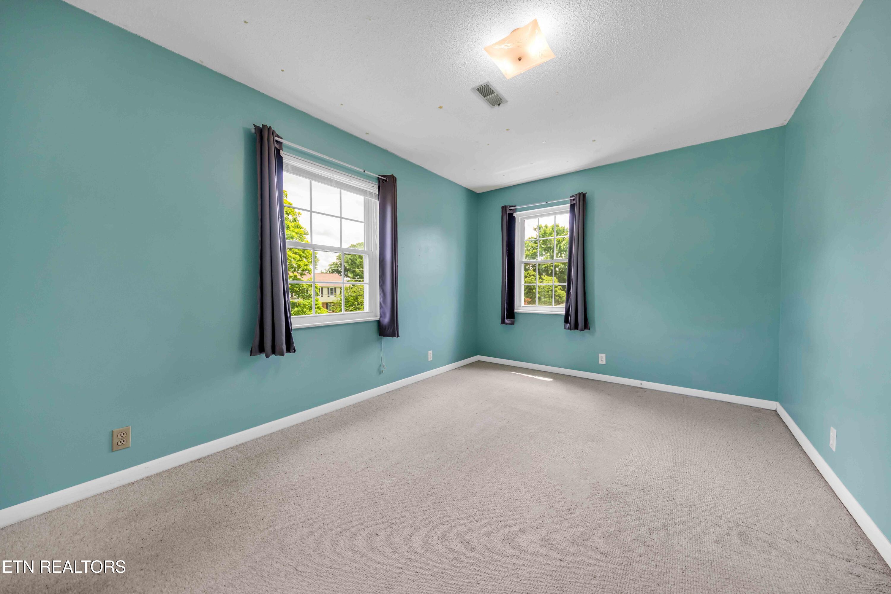 609 Fernwood Road Knoxville TN 37923