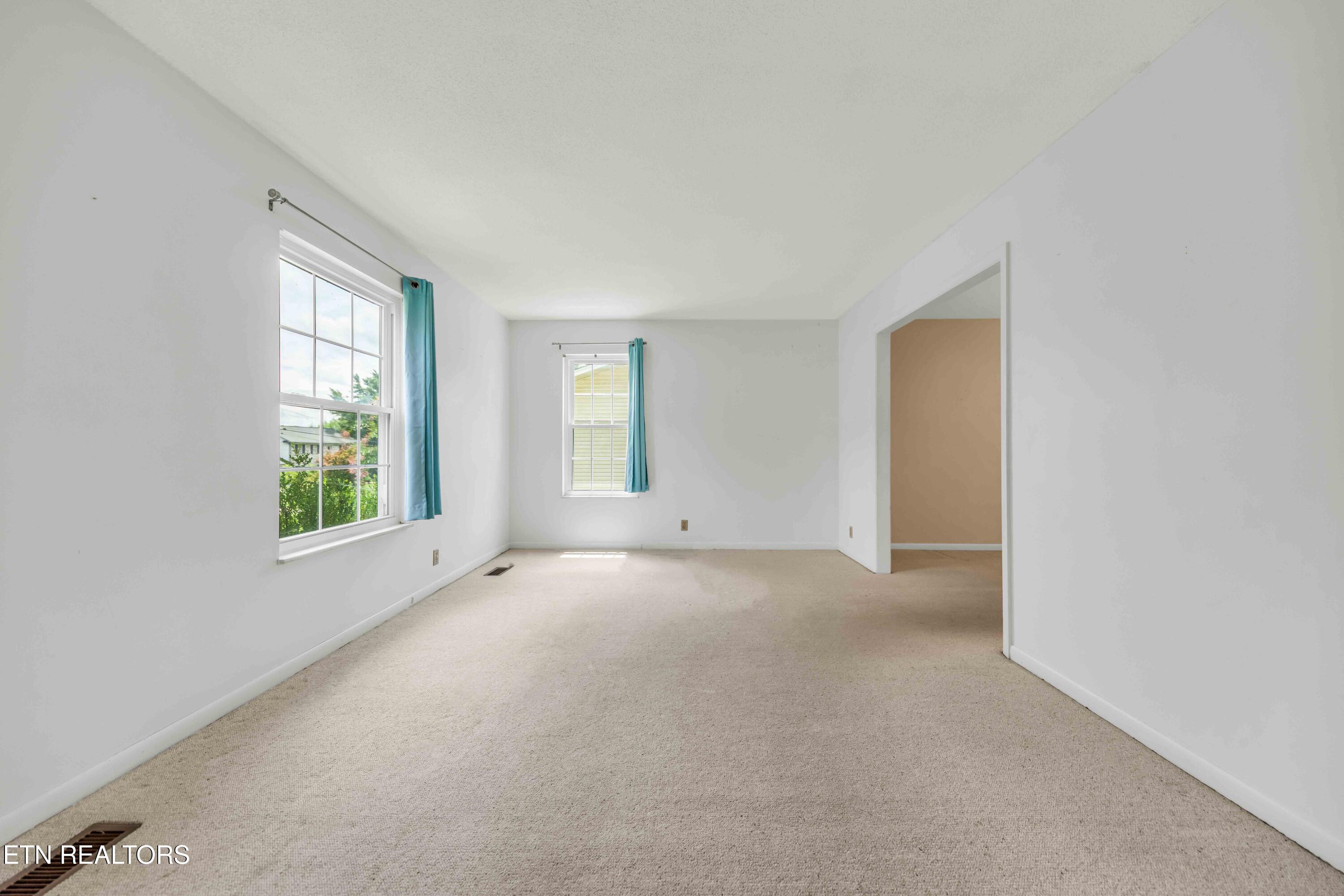 609 Fernwood Road Knoxville TN 37923