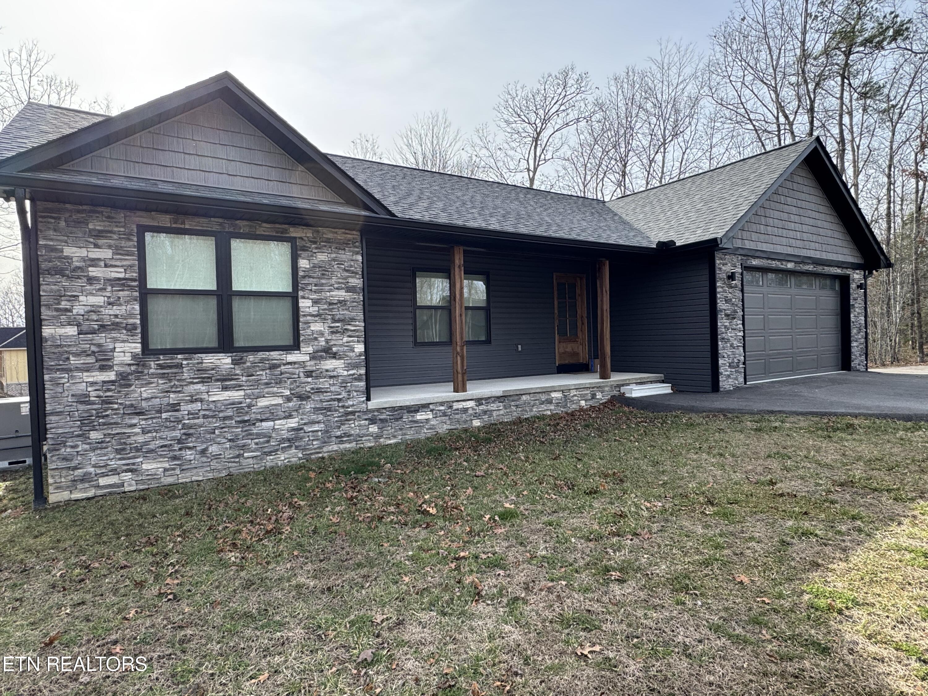 1165 Hargis Road Grimsley TN 38565