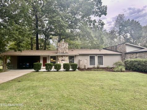 16 Lake Forest Lane Crossville TN 38558