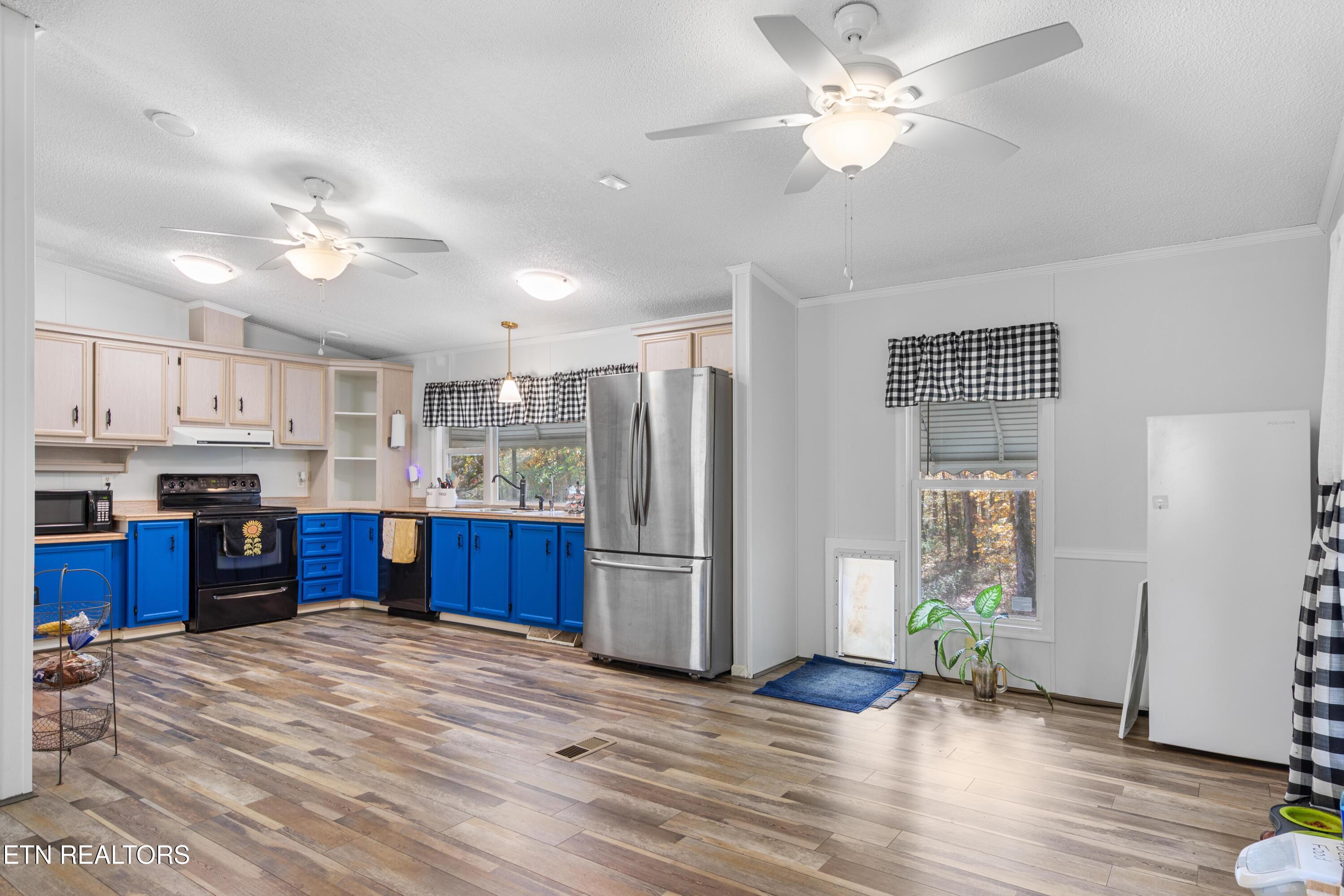2315 Jim Henry Road Dandridge TN 37725