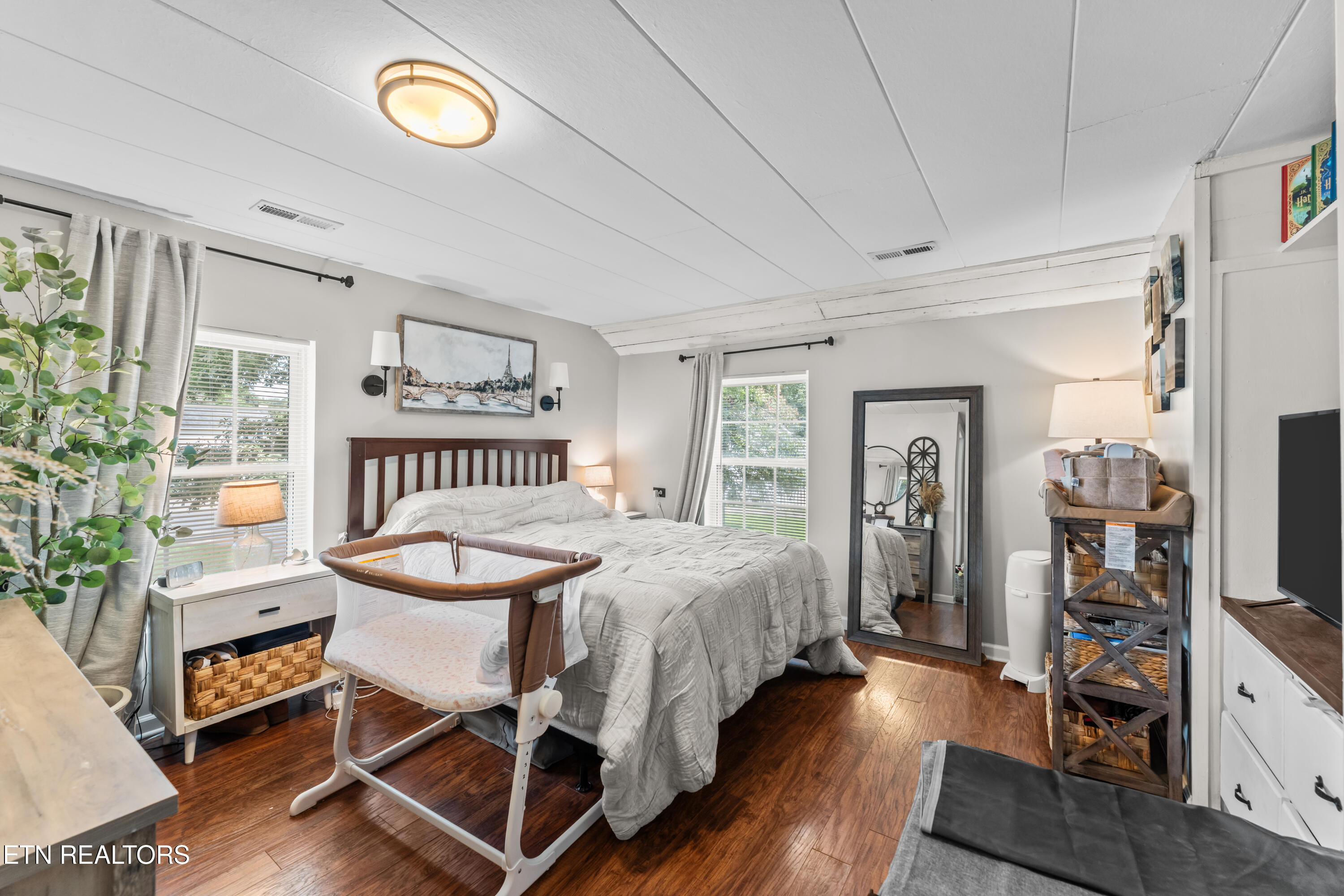 216 Oak Road Norris TN 37828