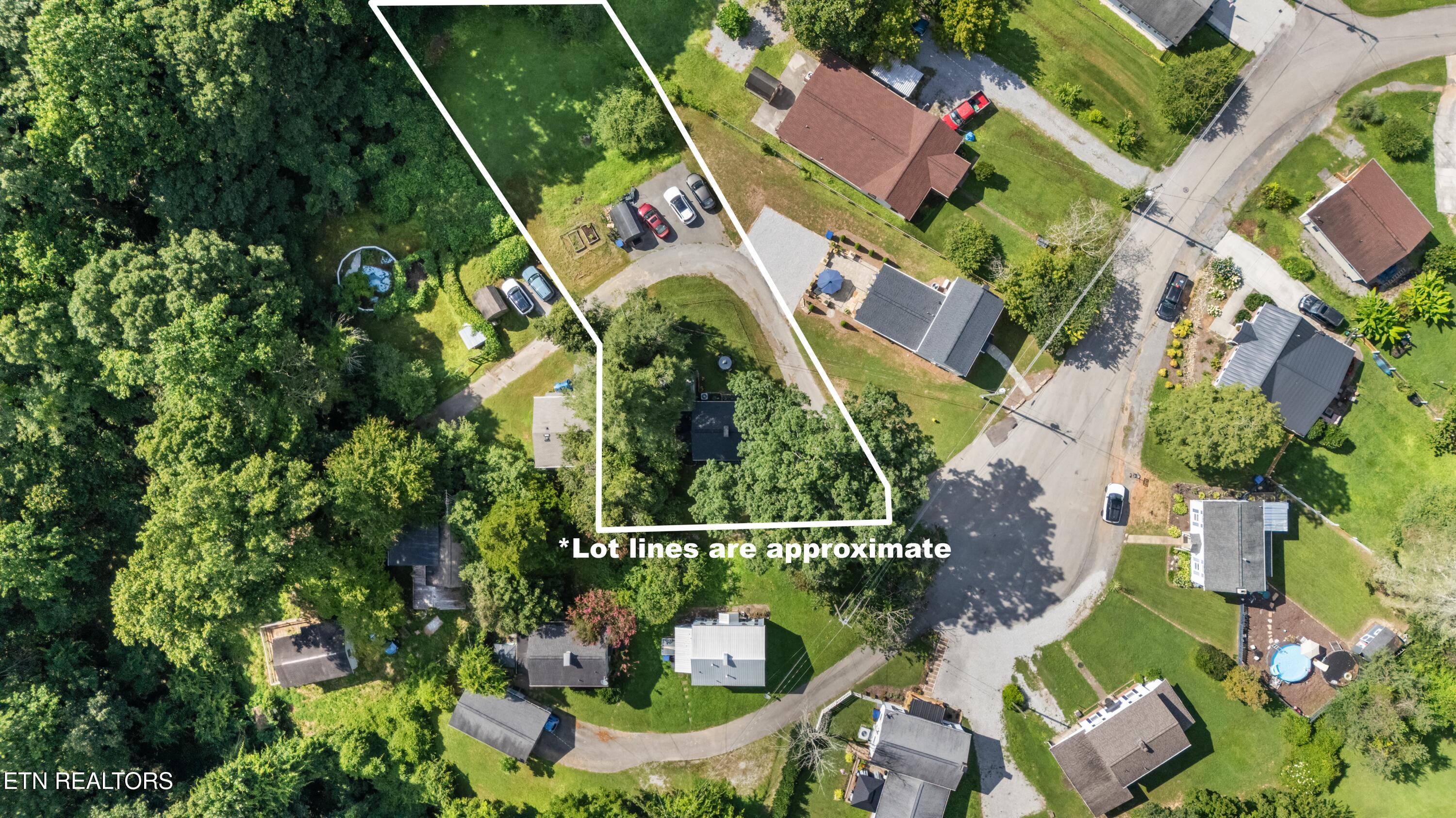 216 Oak Road Norris TN 37828