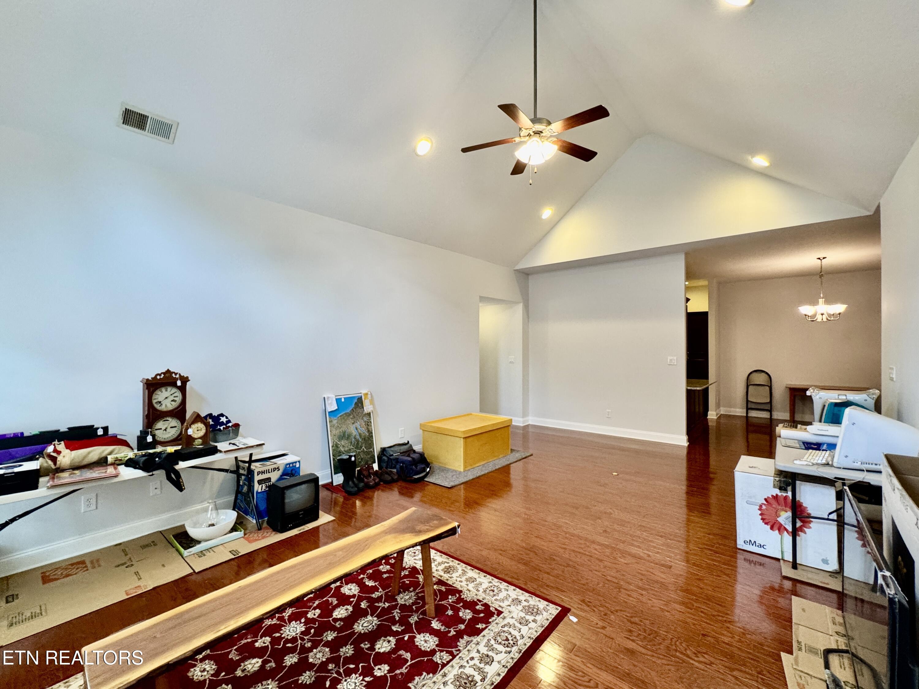 1052 Fine Glen Drive Sevierville TN 37862