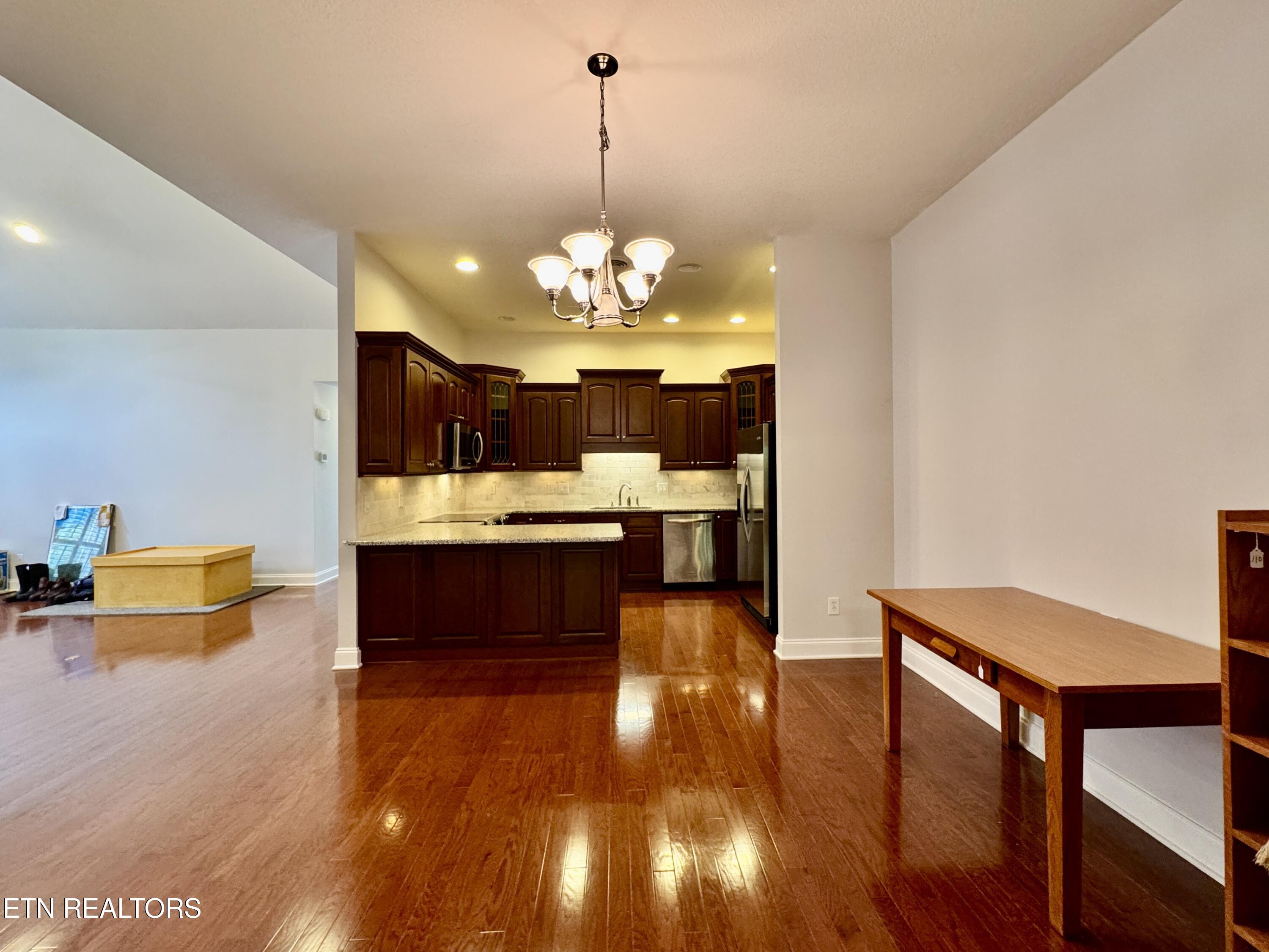 1052 Fine Glen Drive Sevierville TN 37862