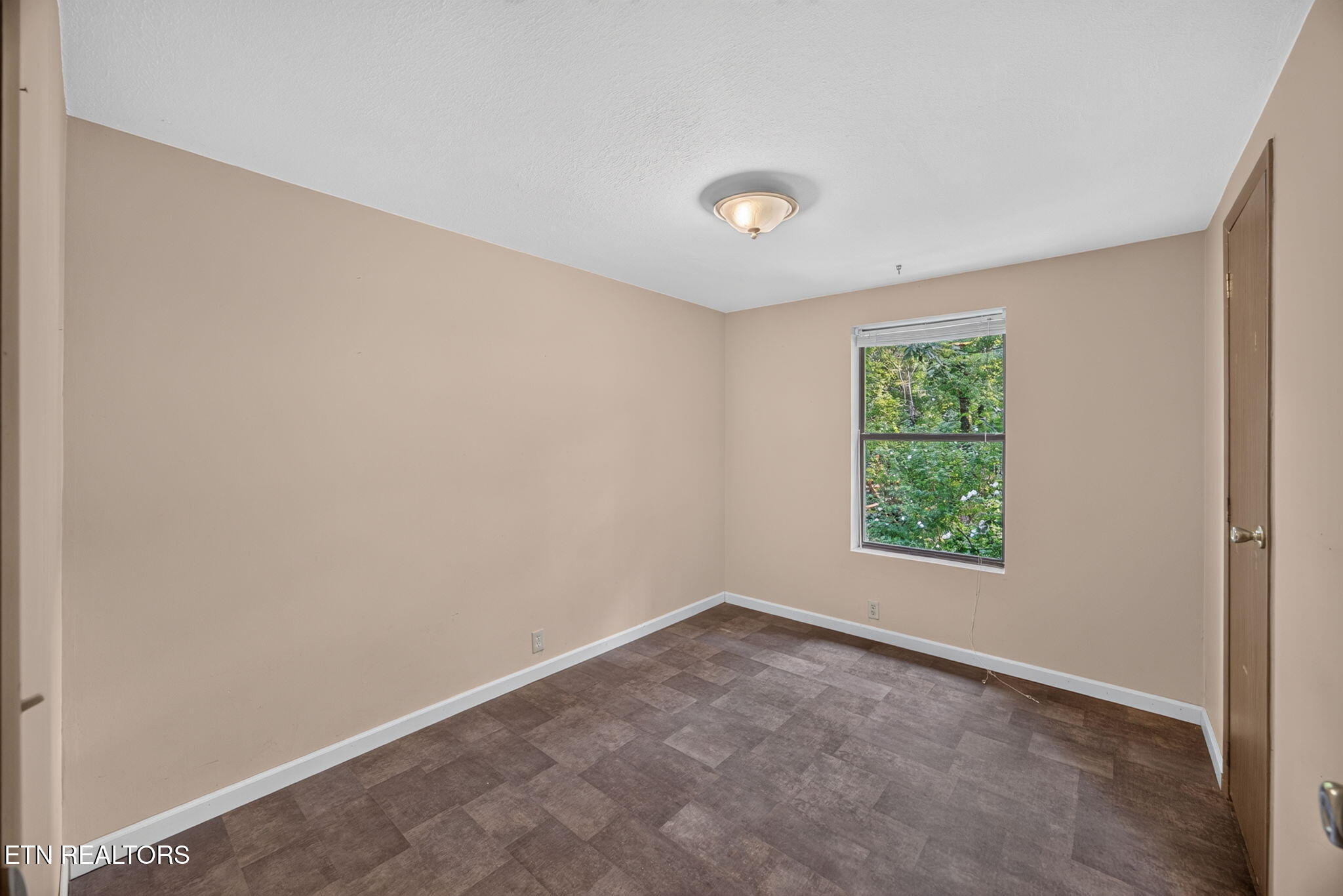 157 Baltusrol Road Crossville TN 38558
