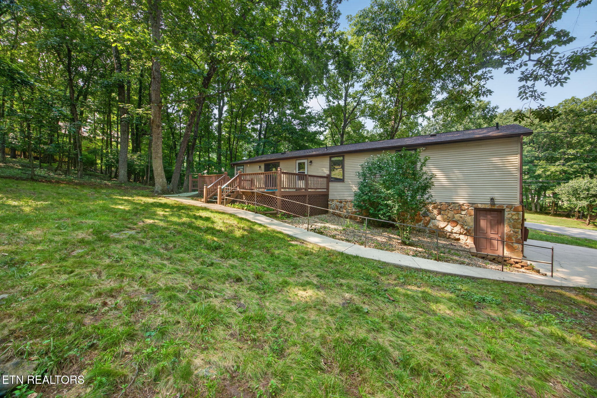 157 Baltusrol Road Crossville TN 38558