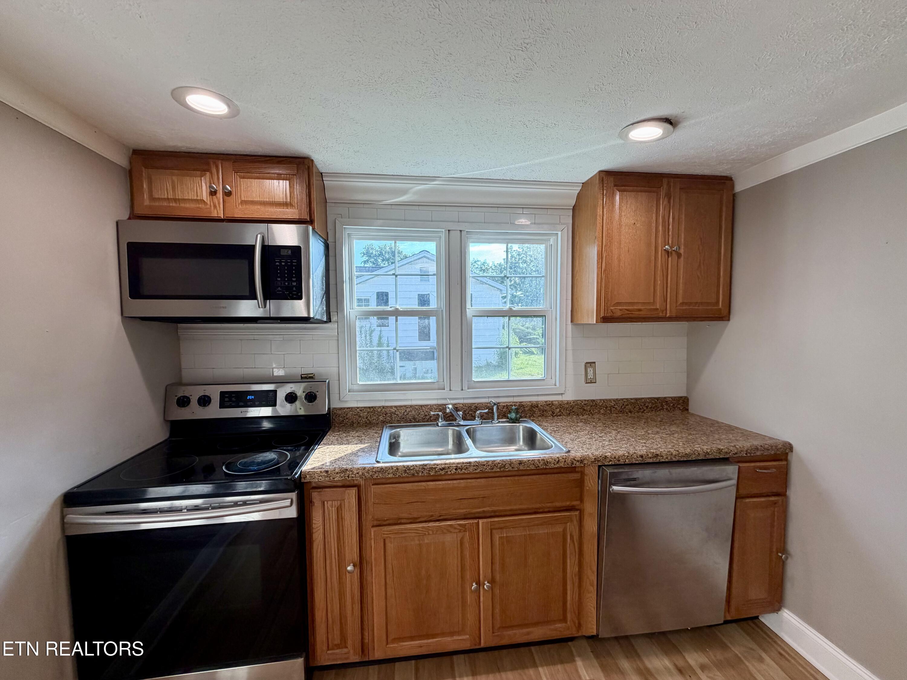 4701 Daystar Lane Knoxville TN 37918