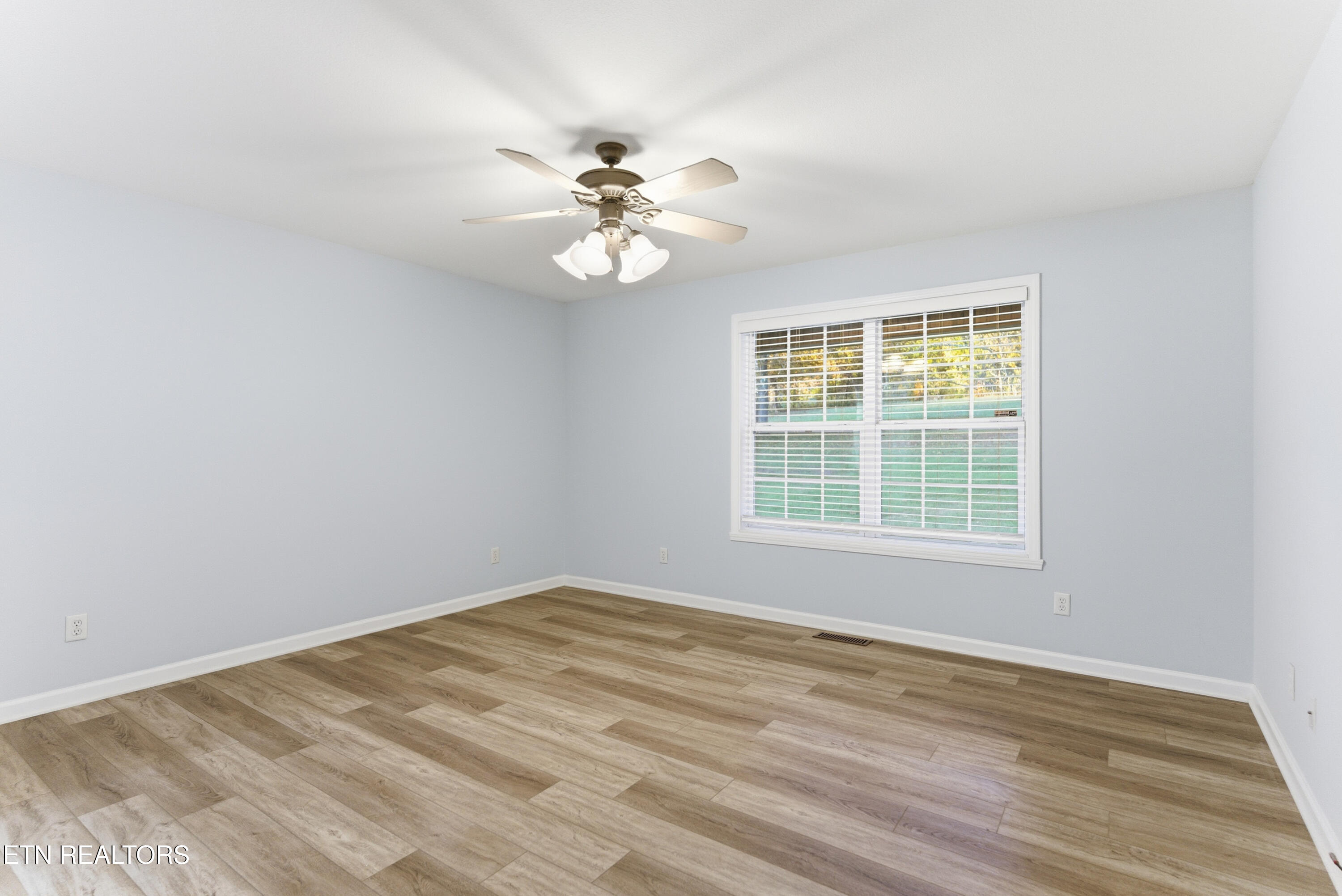 369 Mike Miller Lane Clinton TN 37716