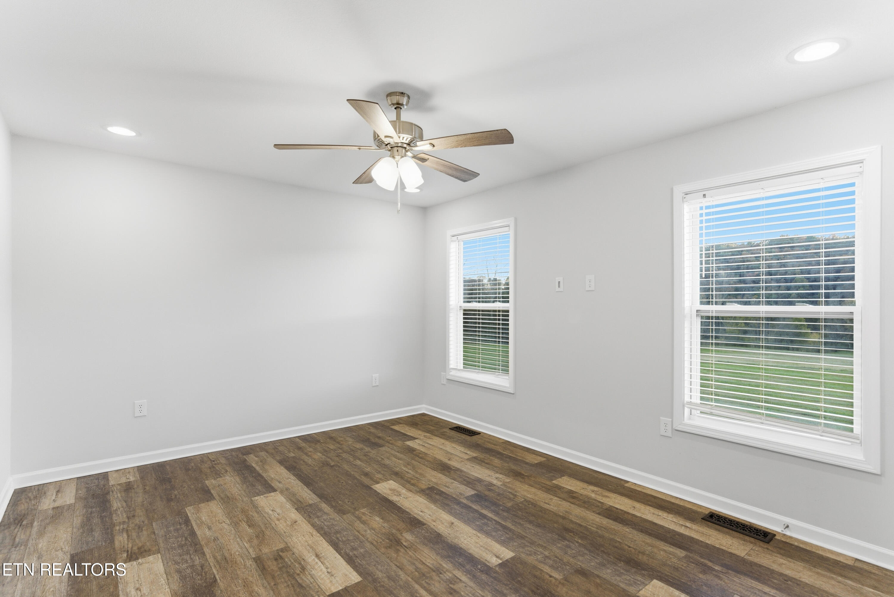 369 Mike Miller Lane Clinton TN 37716