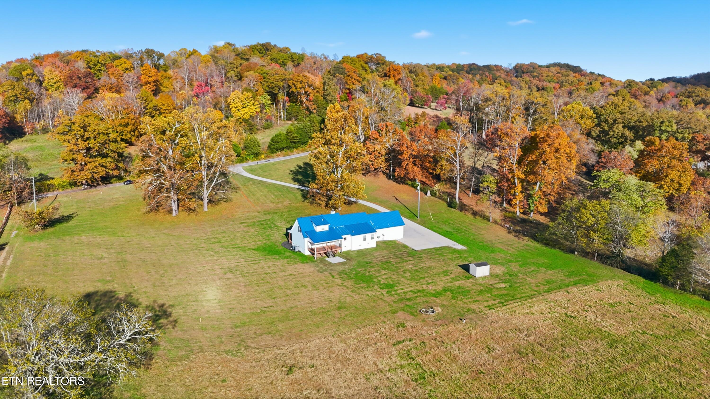 369 Mike Miller Lane Clinton TN 37716