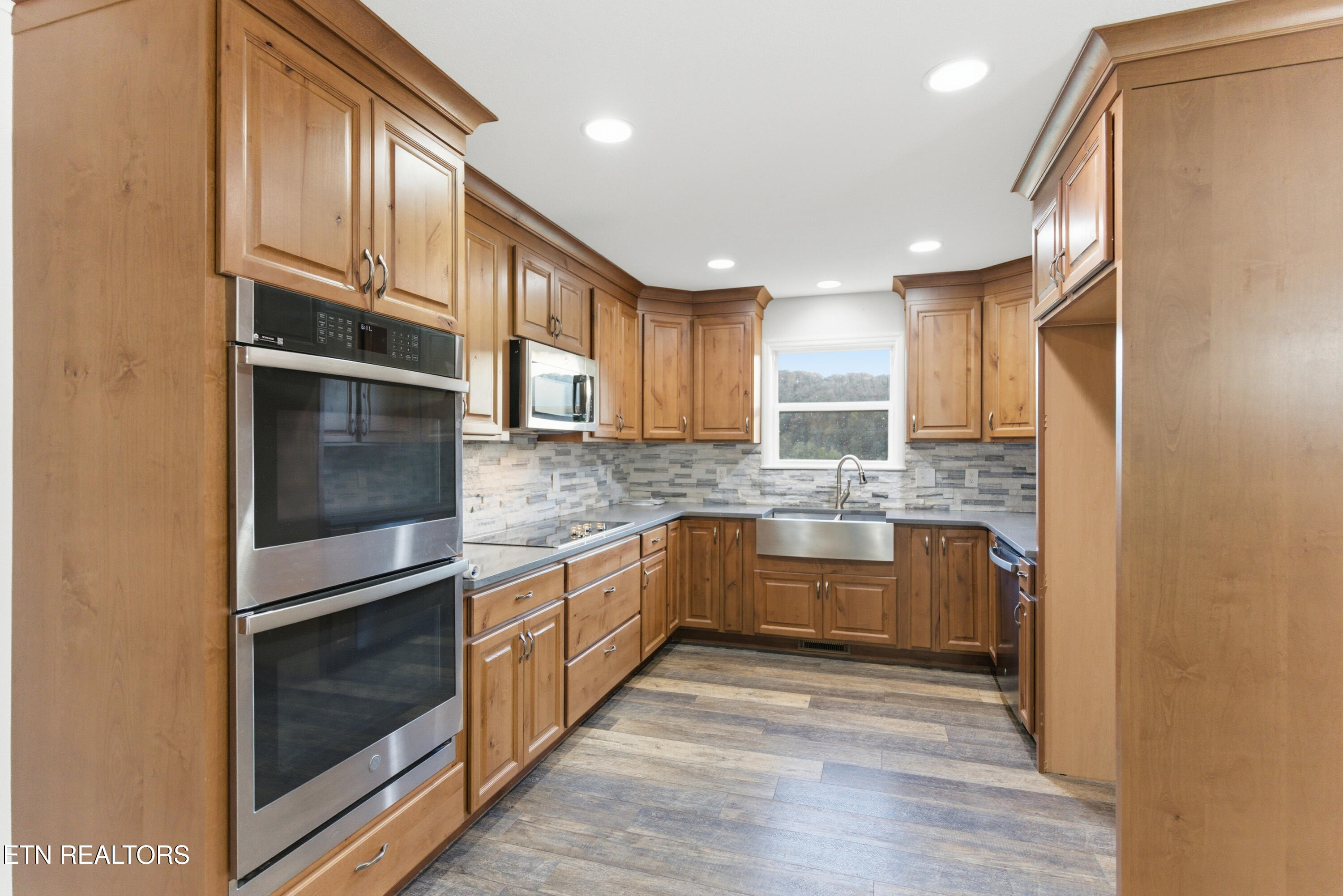 369 Mike Miller Lane Clinton TN 37716