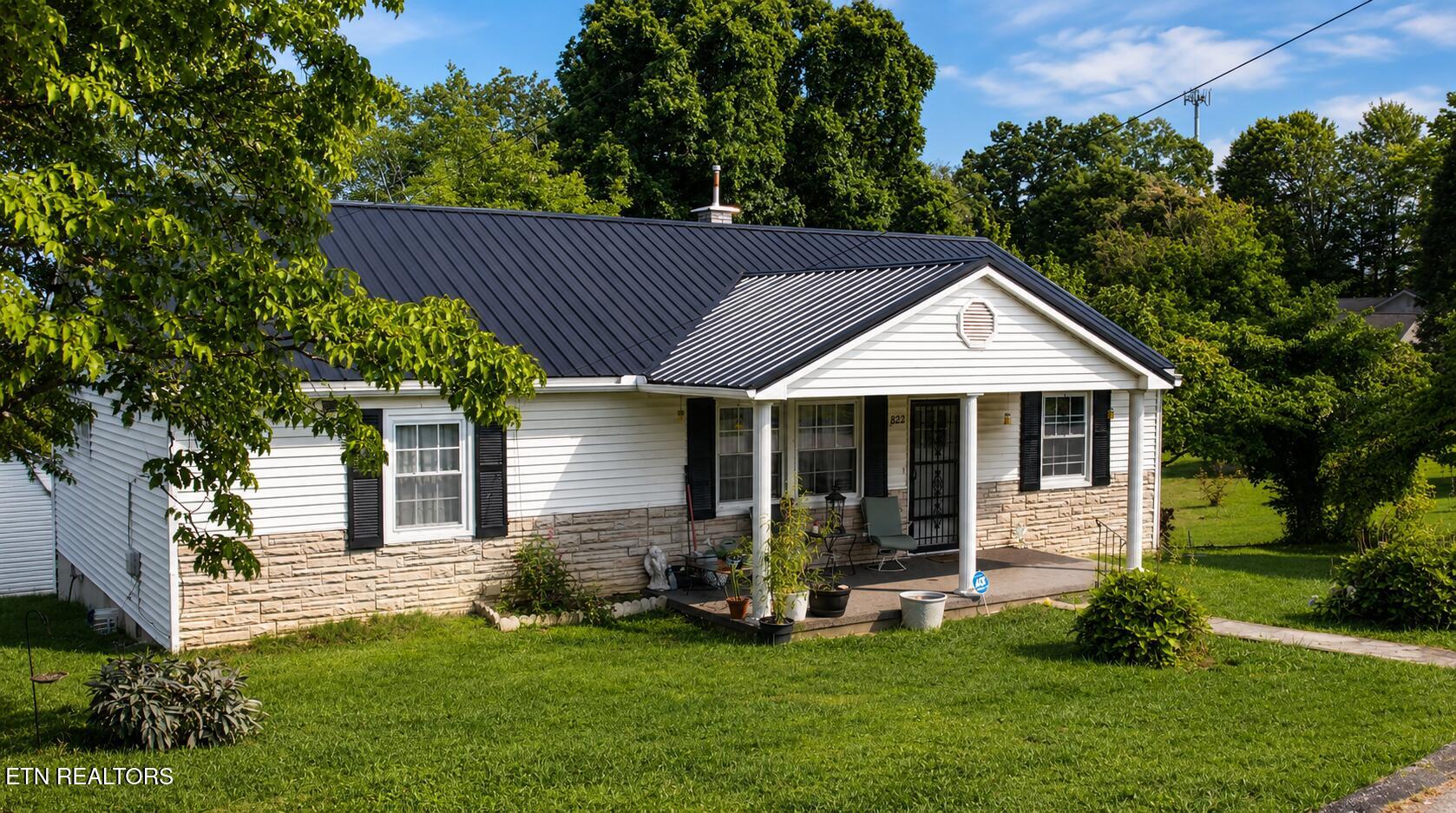 822 Rose Hill Drive Lafollette TN 37766