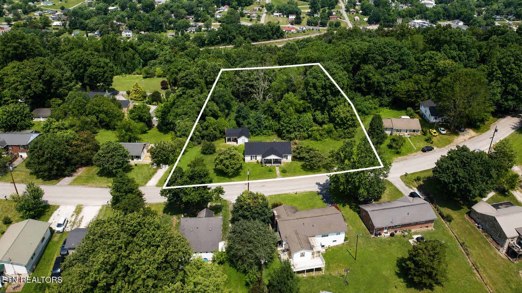 822 Rose Hill Drive Lafollette TN 37766
