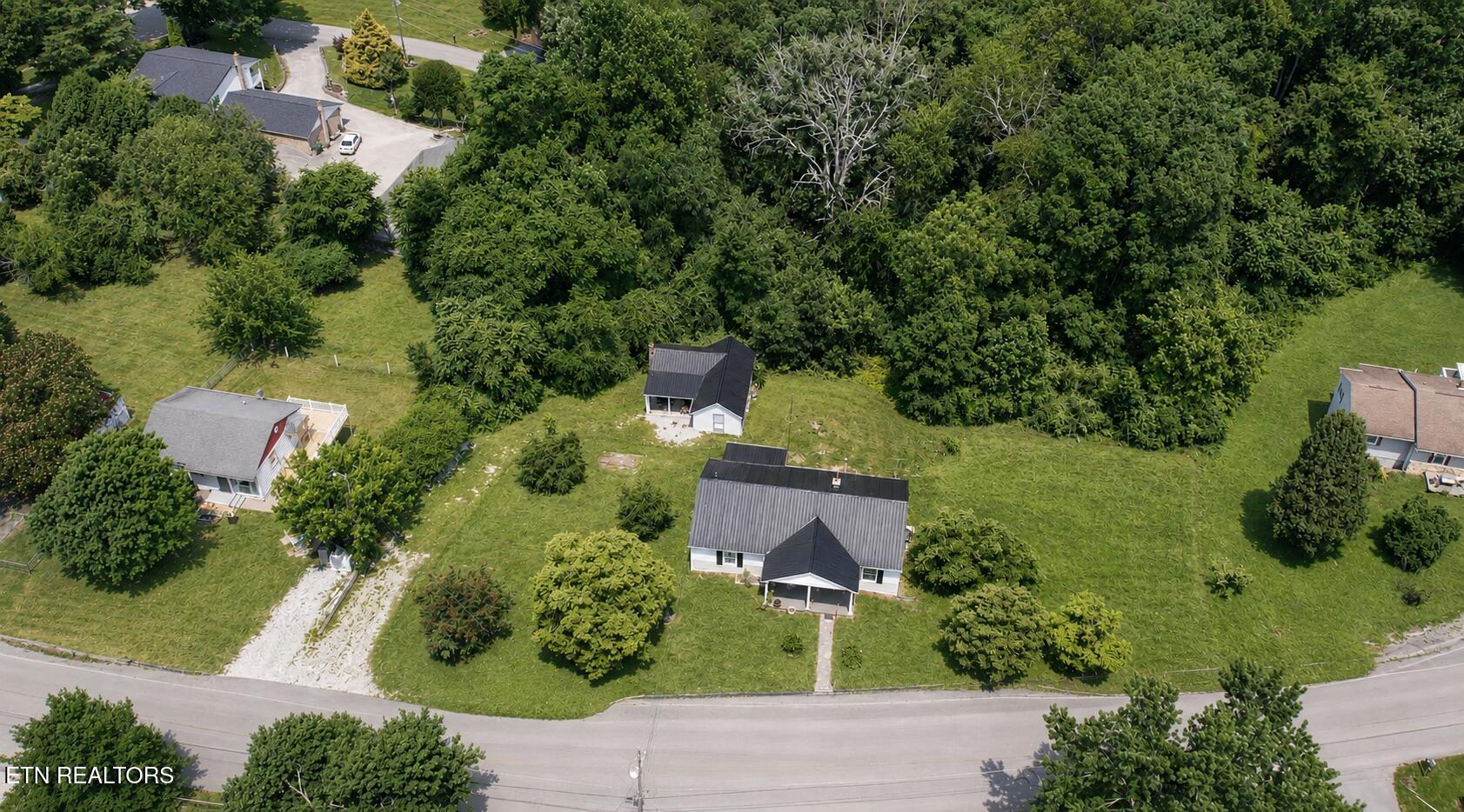 822 Rose Hill Drive Lafollette TN 37766