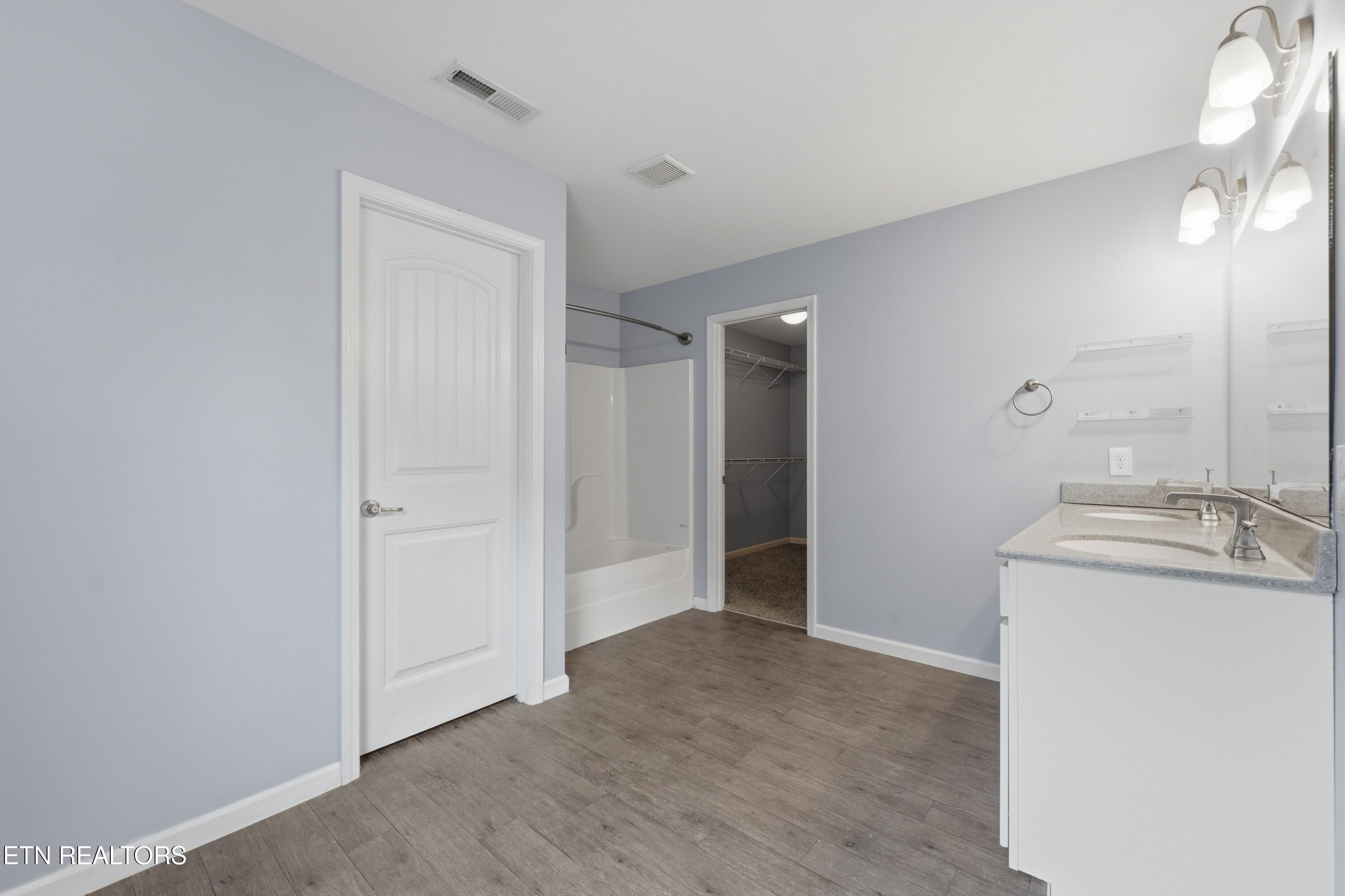 8131 Cambridge Reserve Knoxville TN 37924