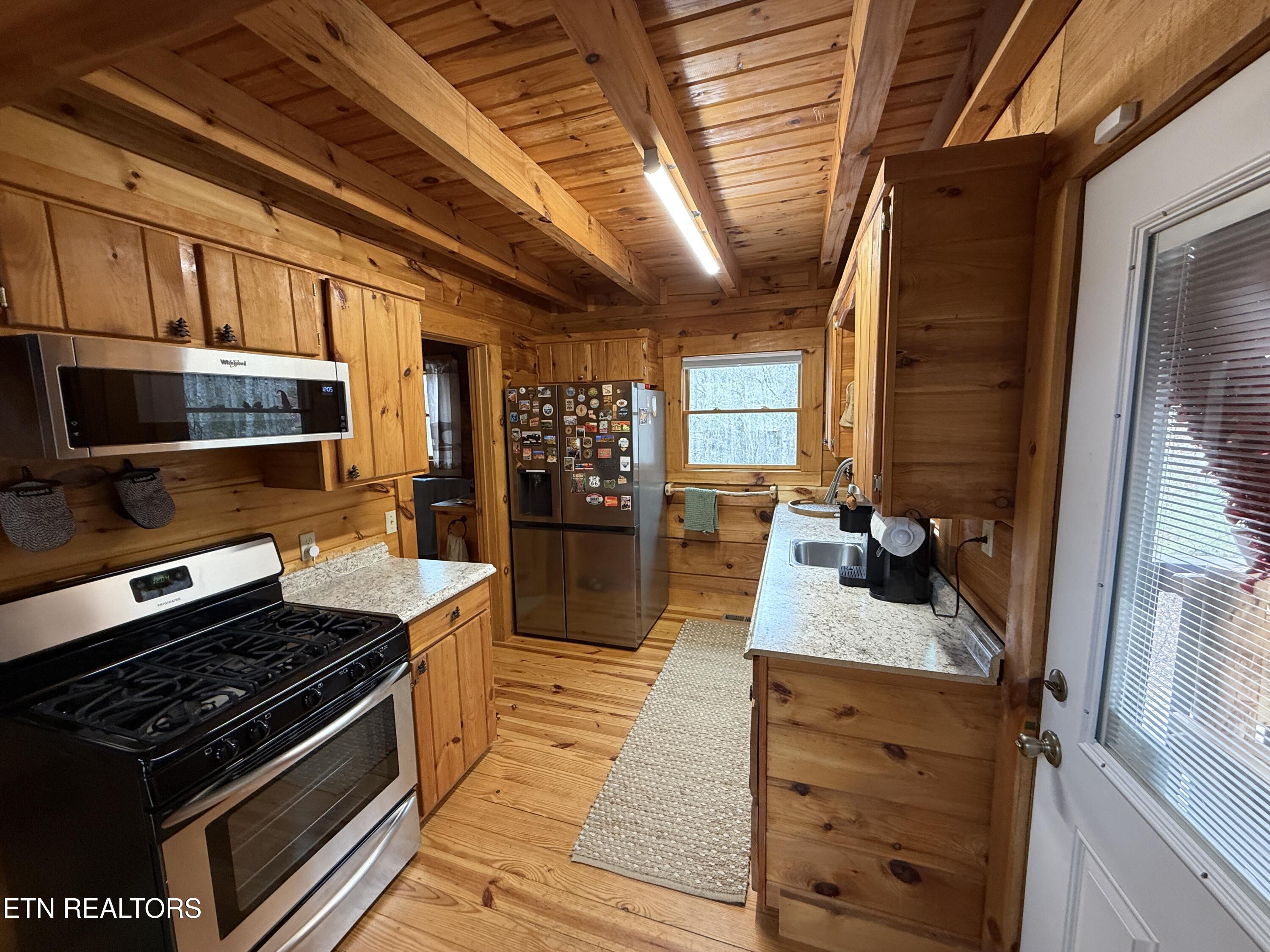5150 Raven Branch Road Del Rio TN 37727