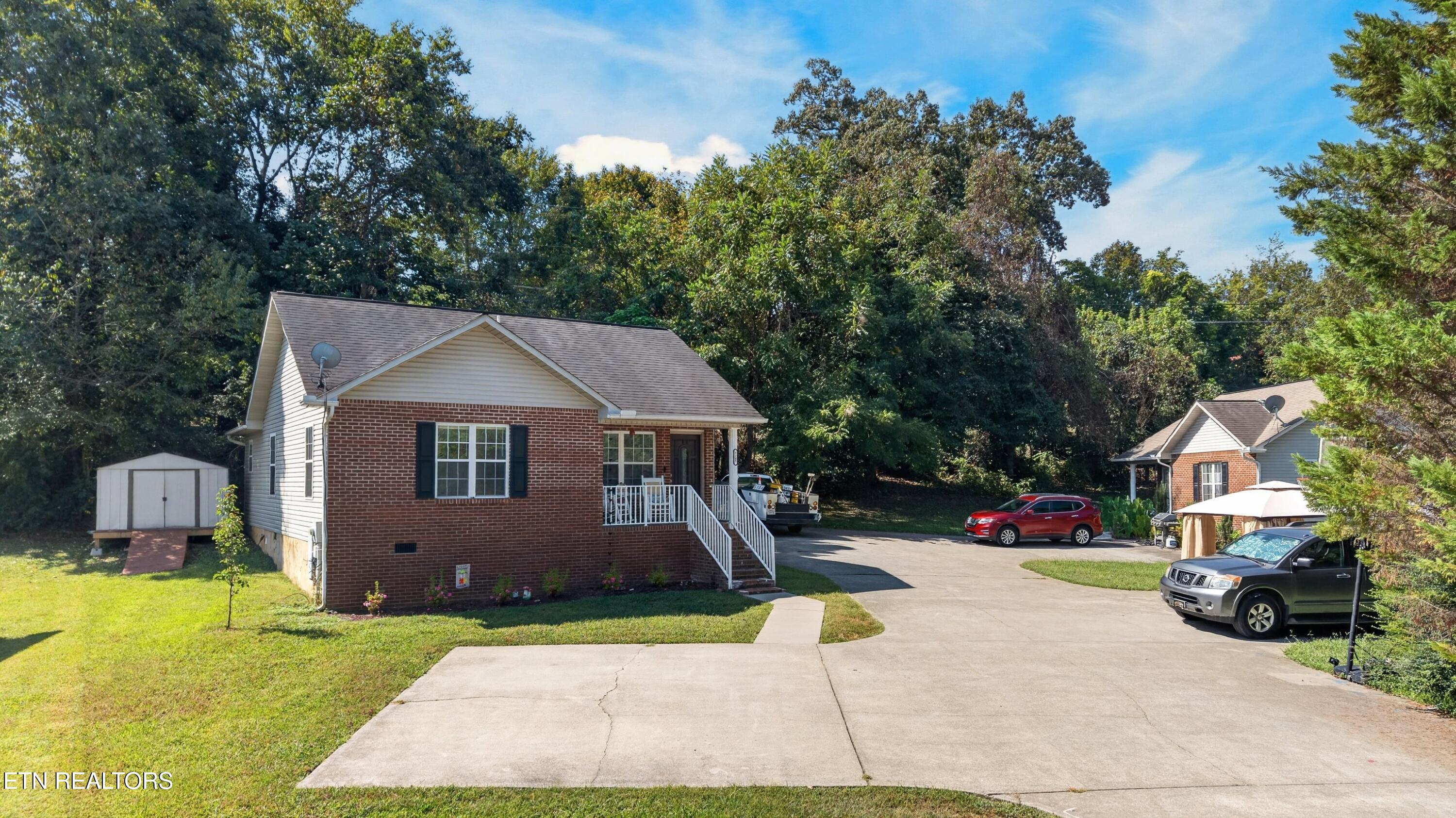 1207 Pool Street Sevierville TN 37862