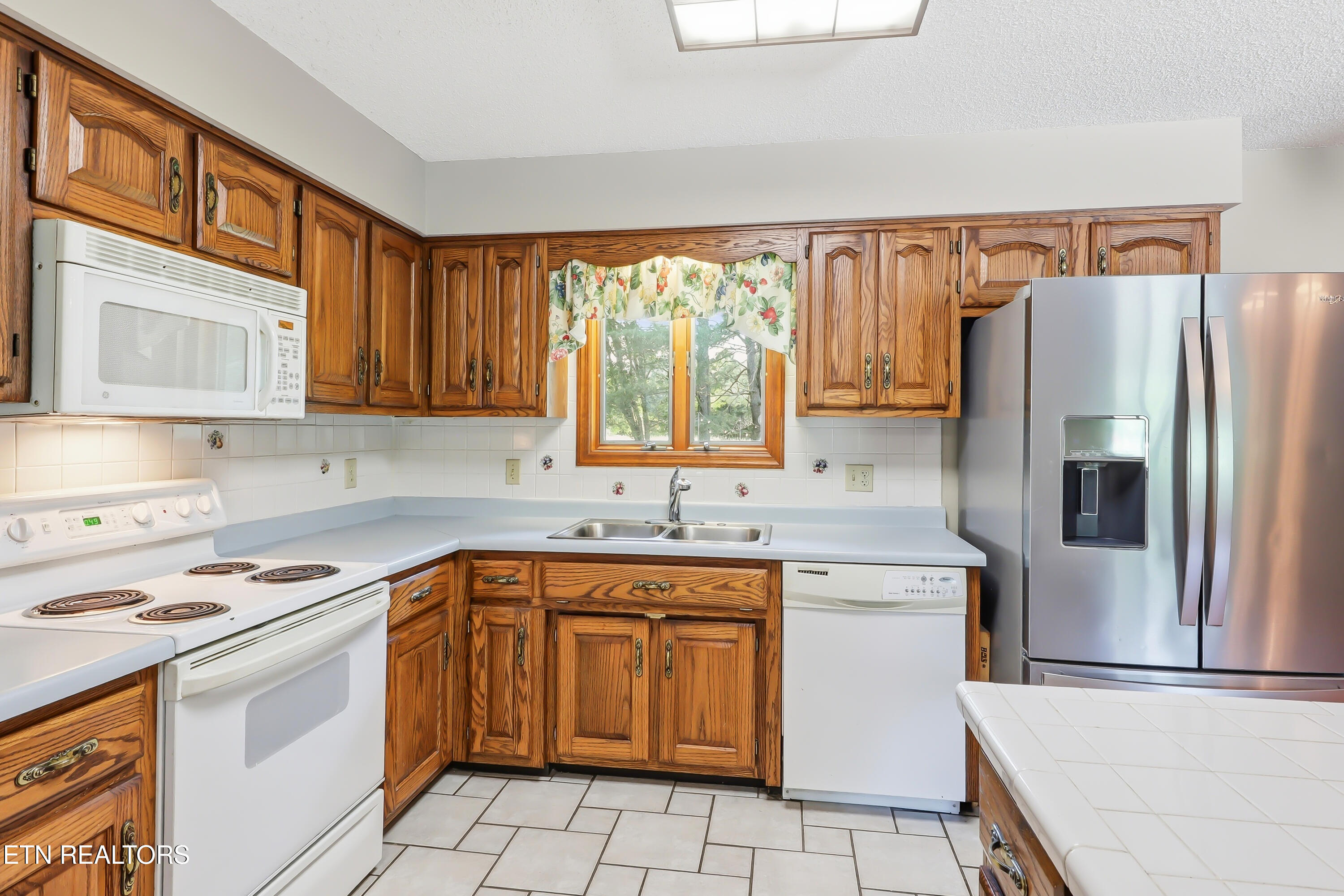 327 Sandy Lane Townsend TN 37882