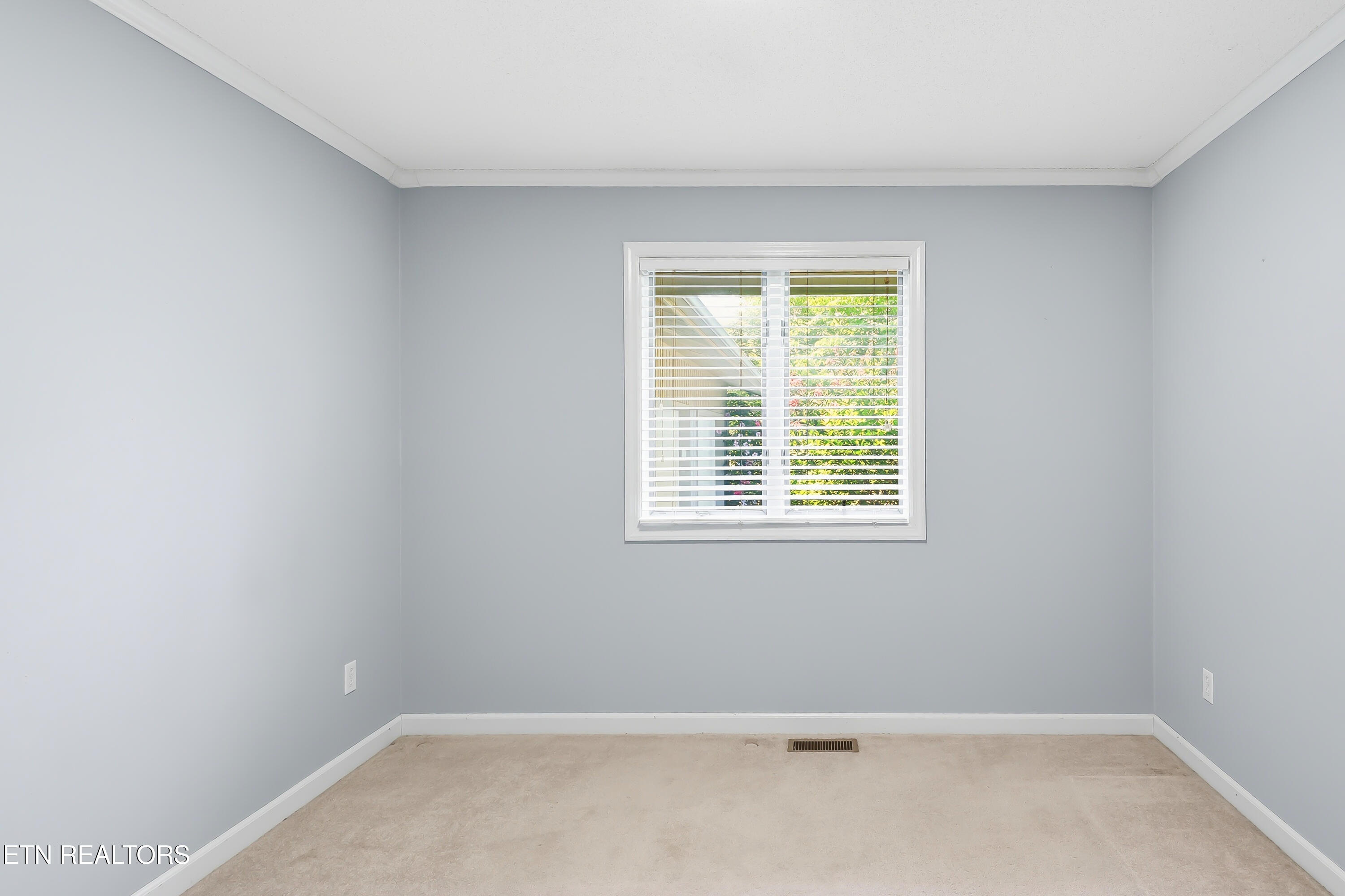 327 Sandy Lane Townsend TN 37882