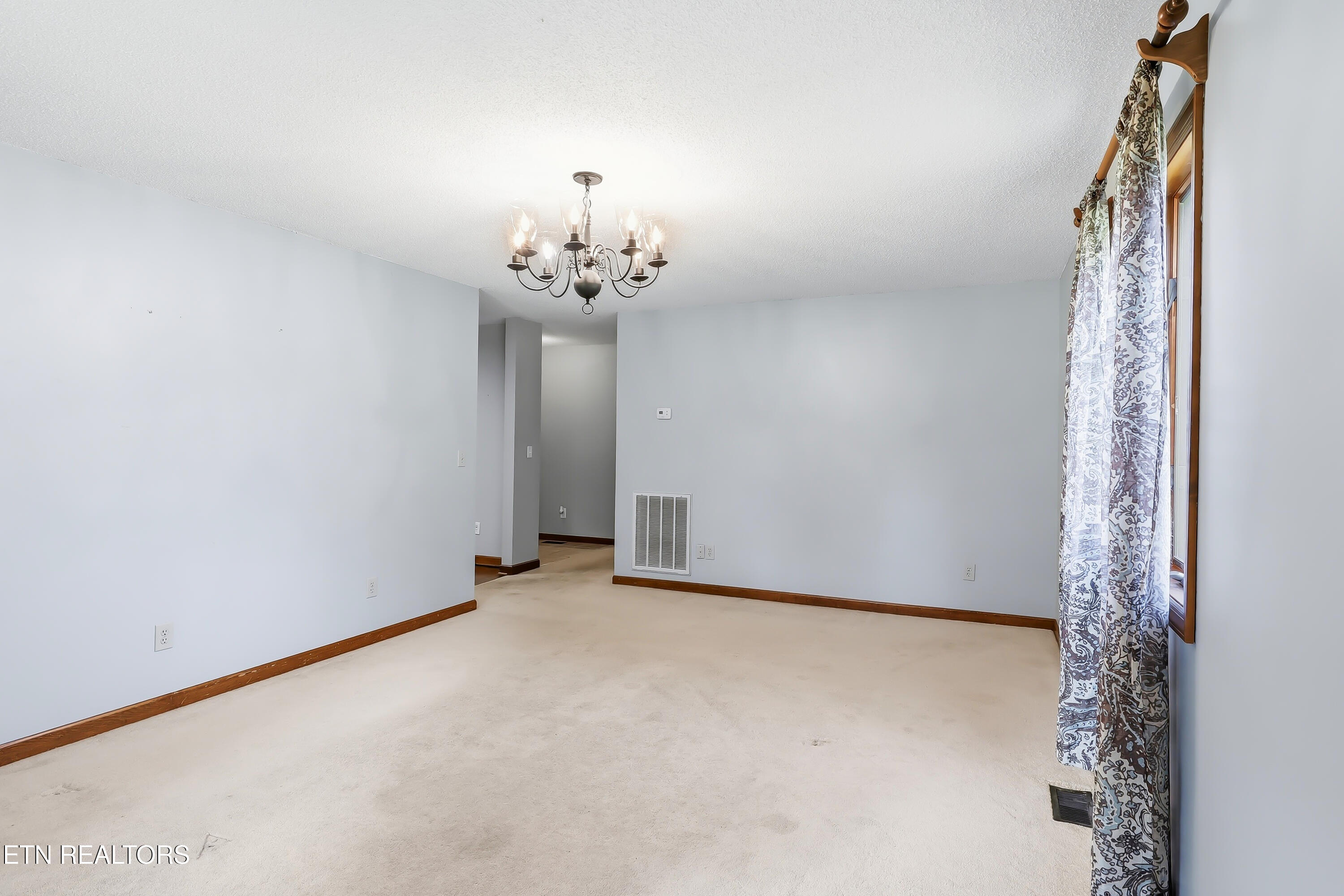 327 Sandy Lane Townsend TN 37882