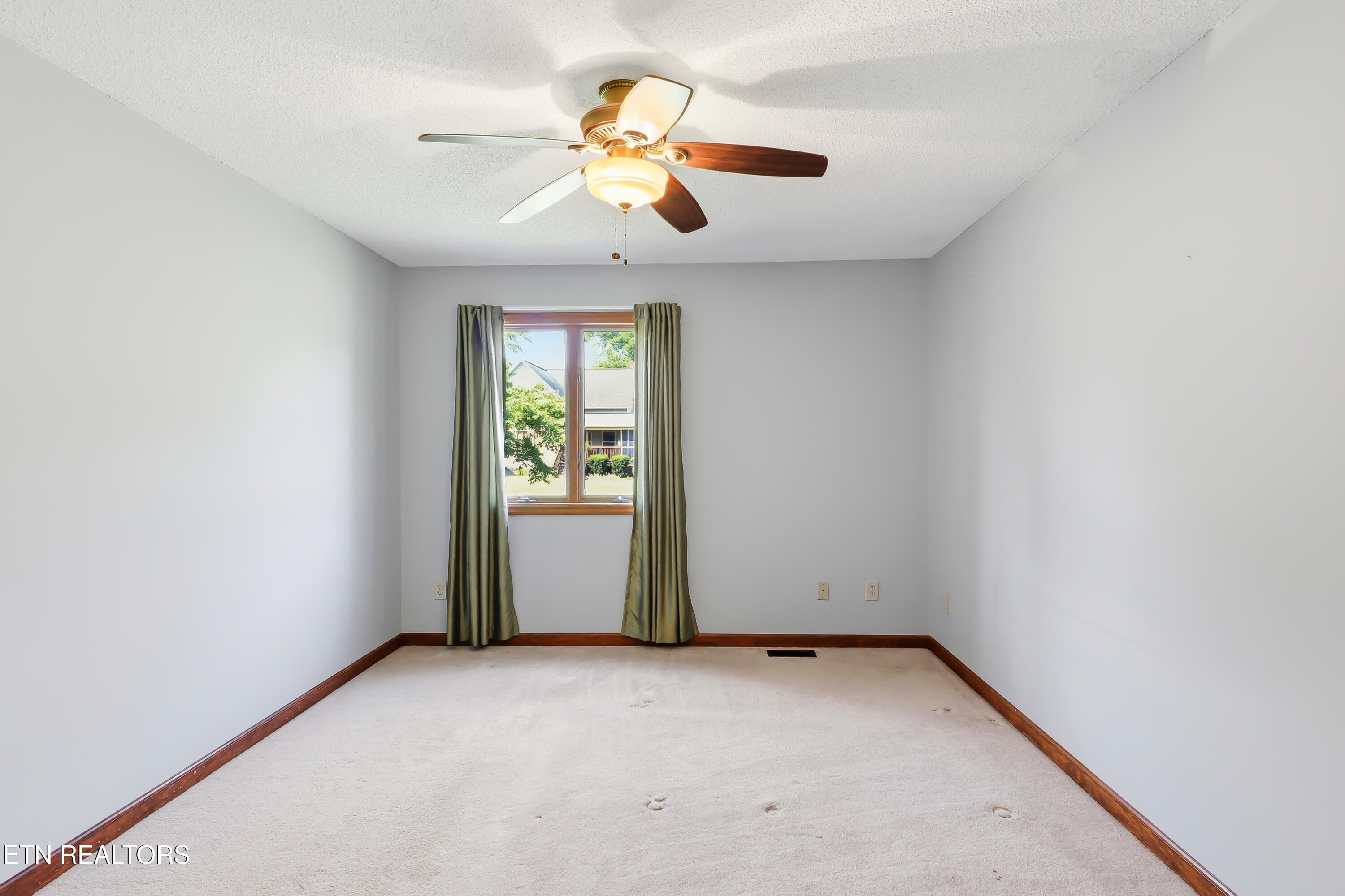 327 Sandy Lane Townsend TN 37882