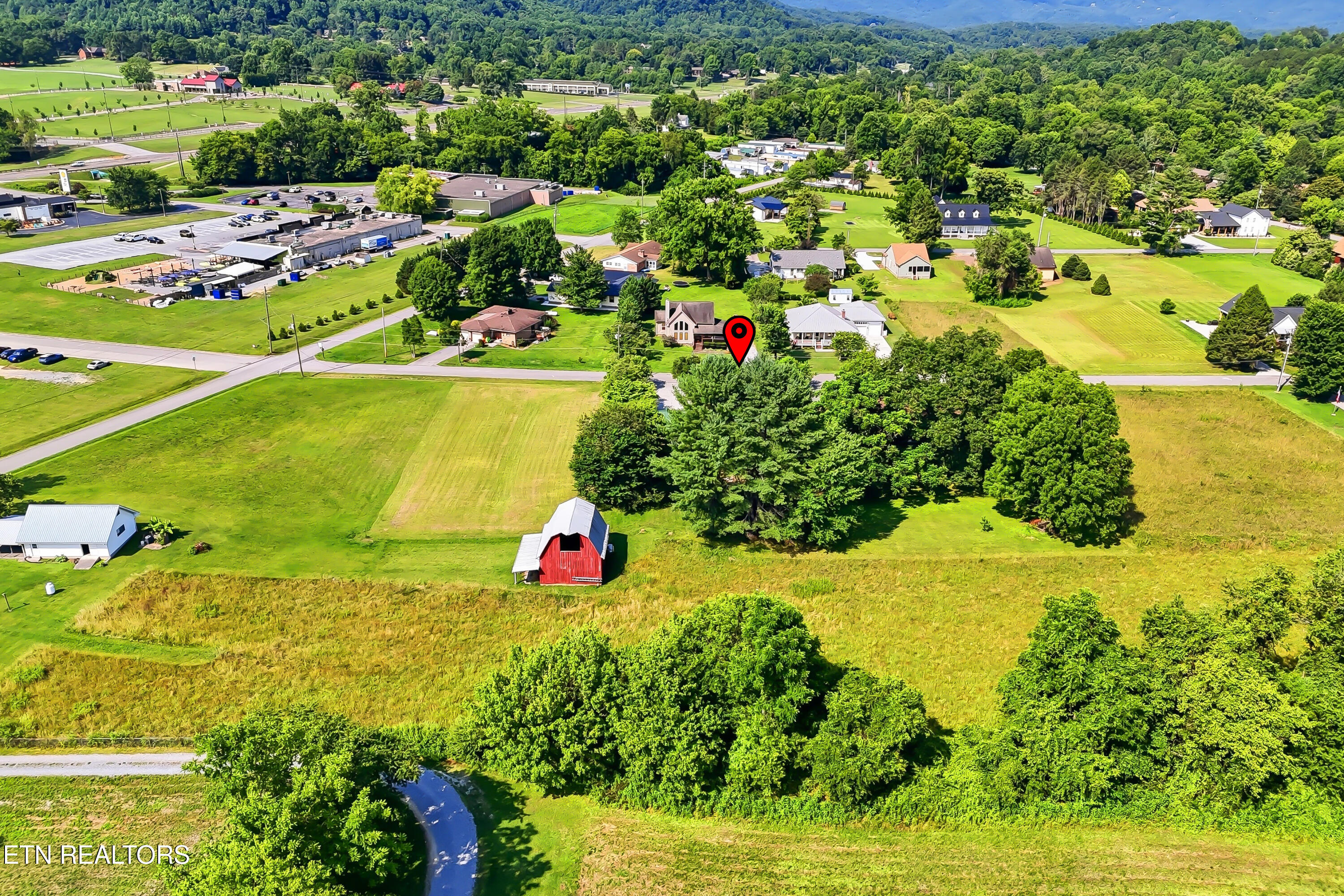 327 Sandy Lane Townsend TN 37882
