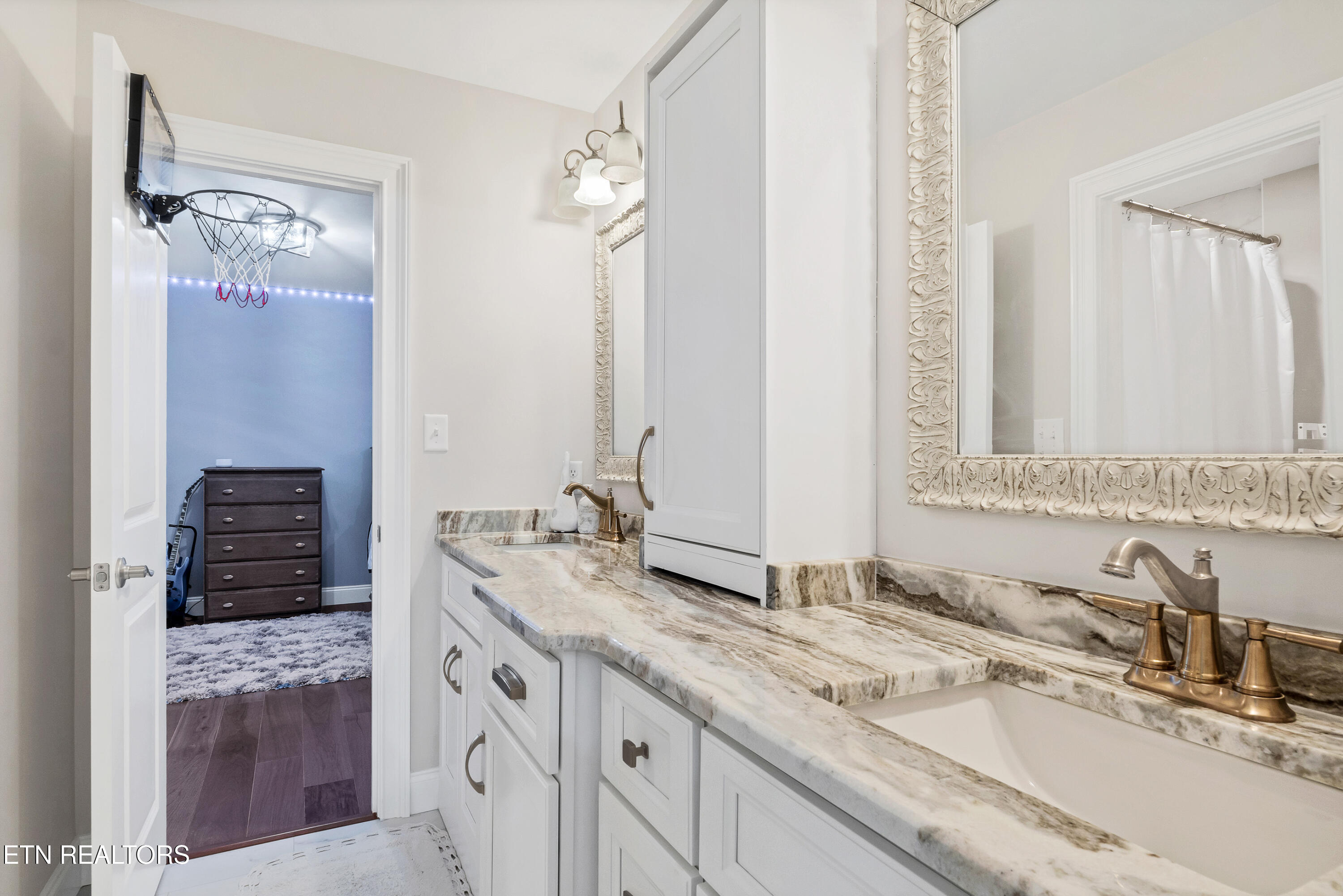 101 Settlers Point Boulevard Maryville TN 37801