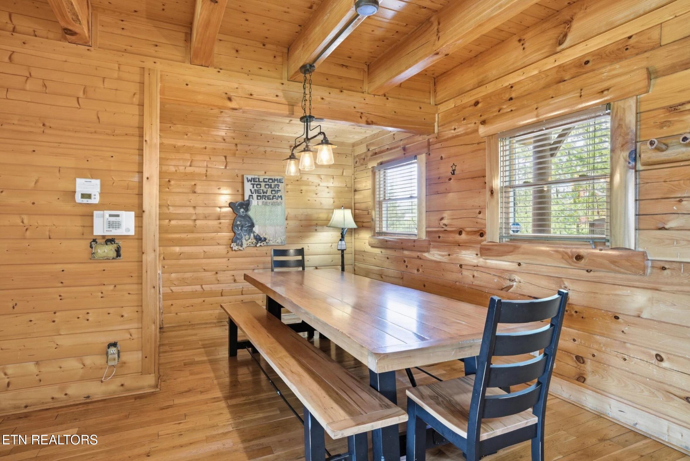 2733 Cats Paw Lane Sevierville TN 37862