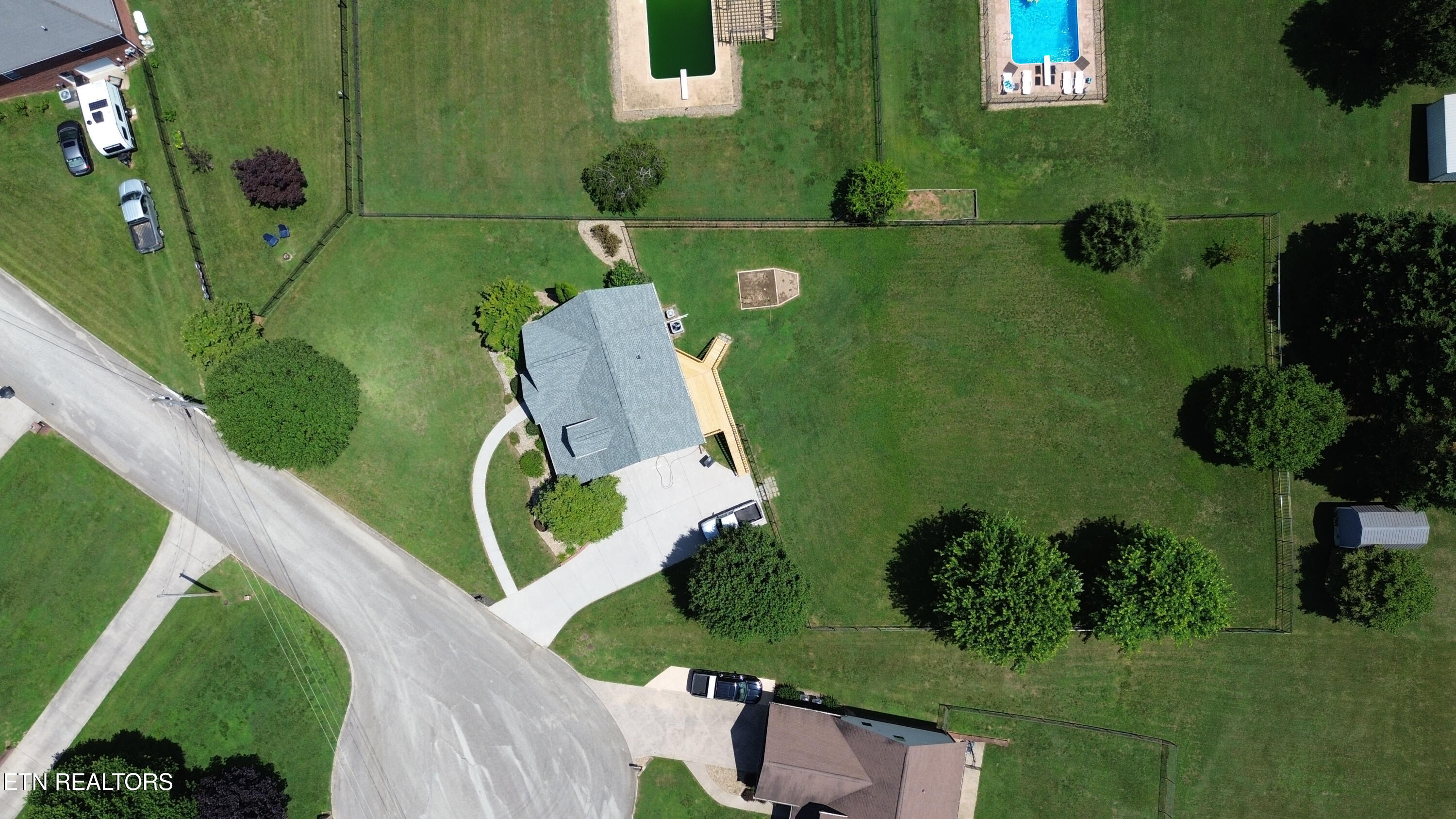 7555 Stonehenge Drive Talbott TN 37877