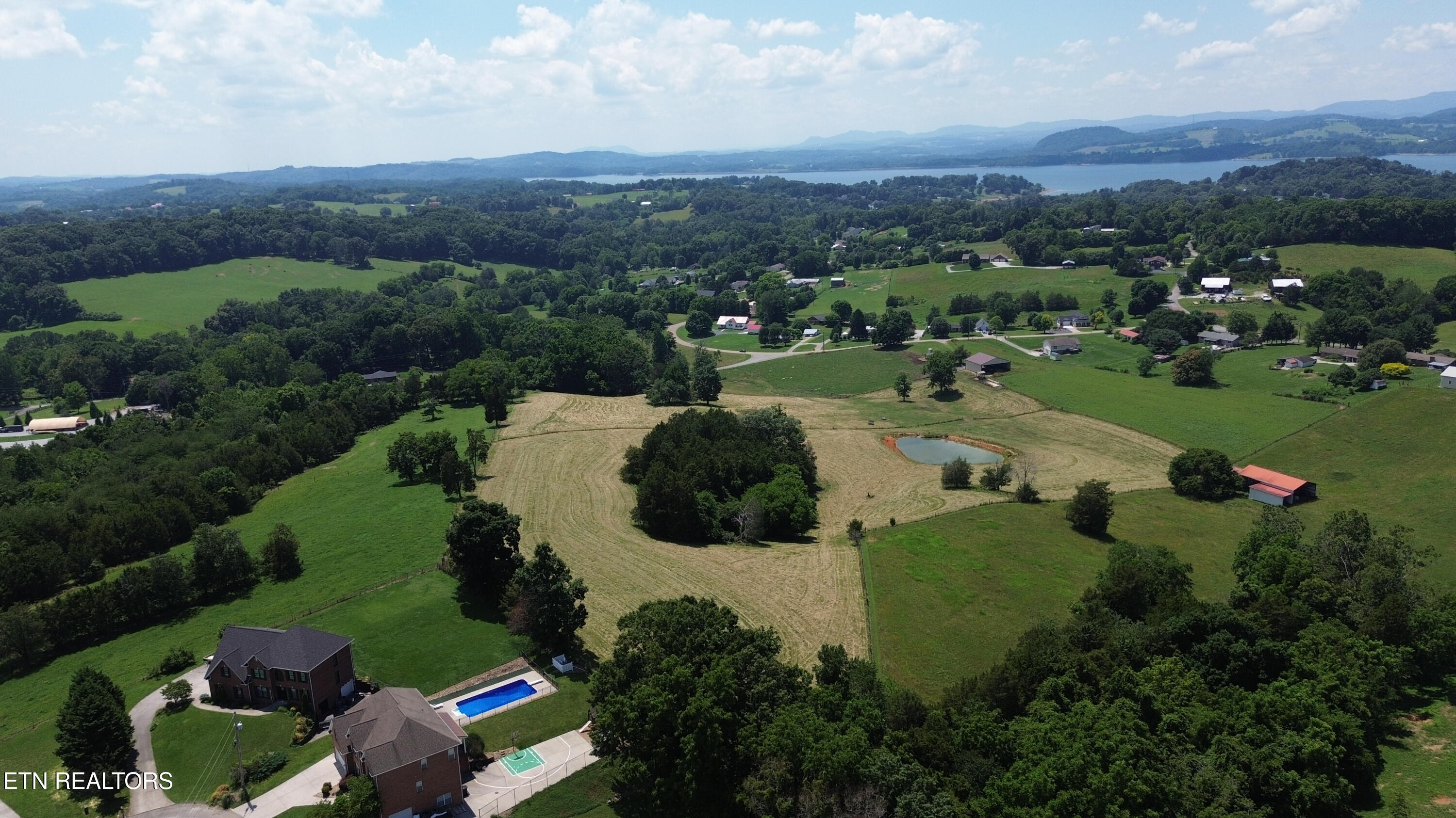 7555 Stonehenge Drive Talbott TN 37877