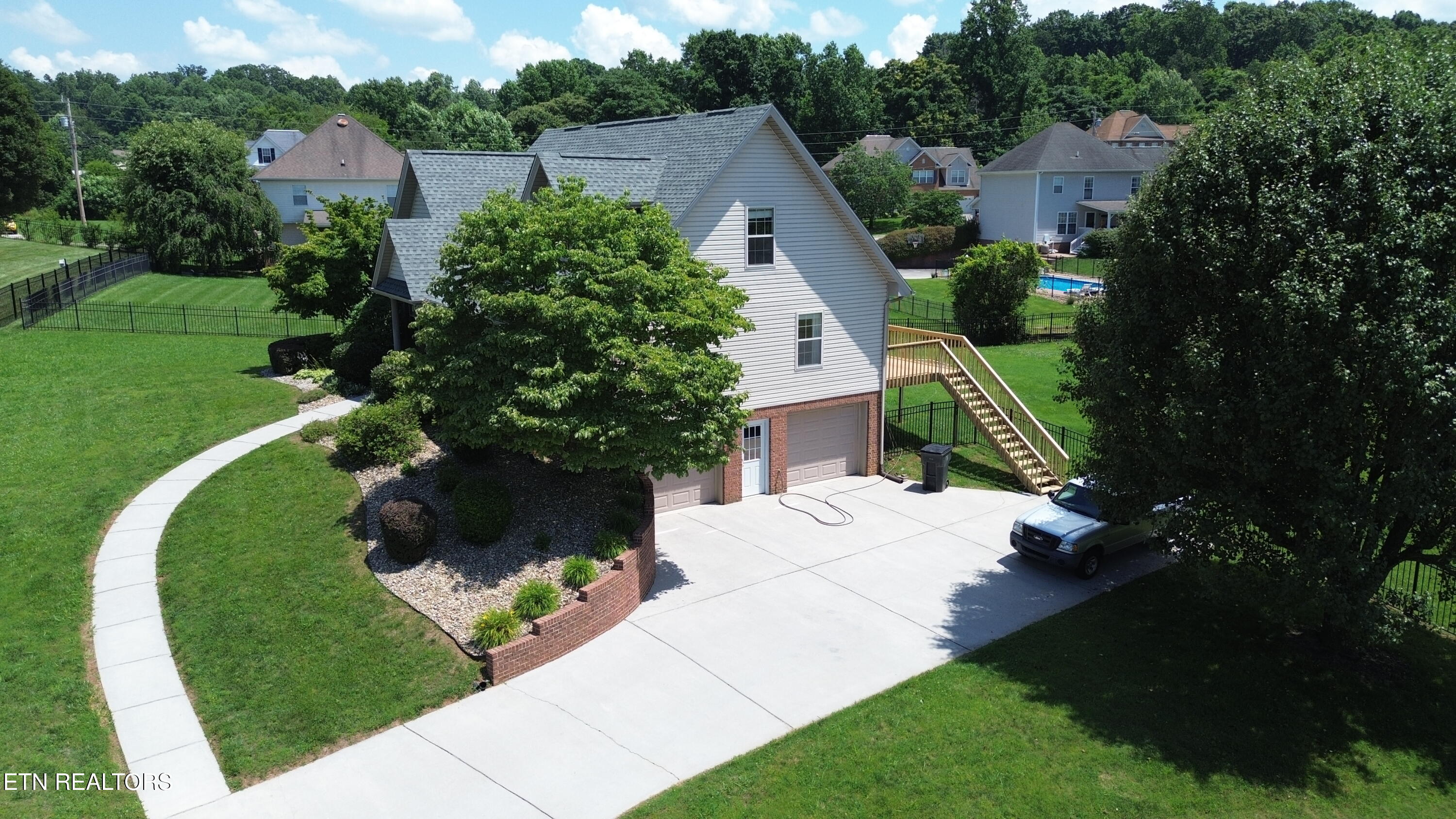 7555 Stonehenge Drive Talbott TN 37877