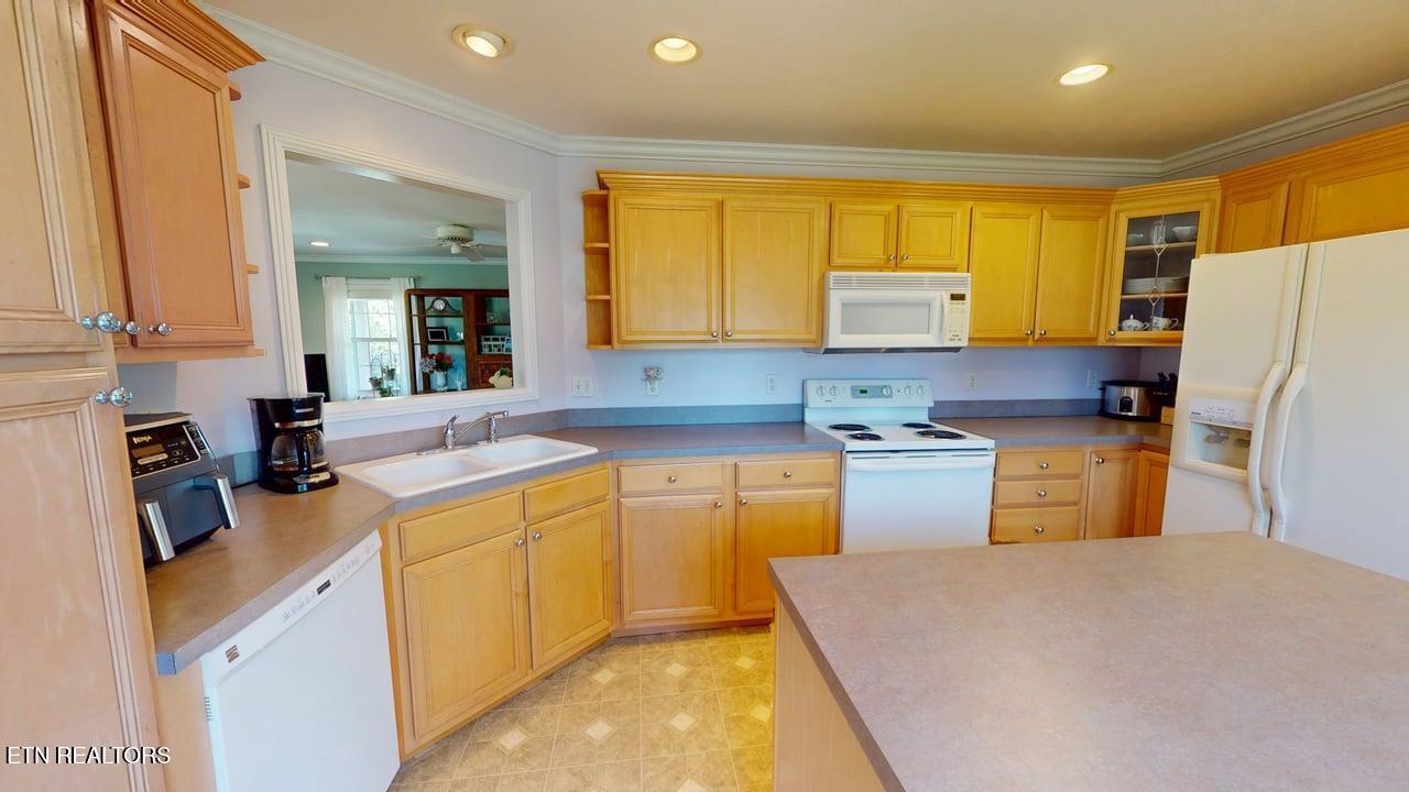 7555 Stonehenge Drive Talbott TN 37877
