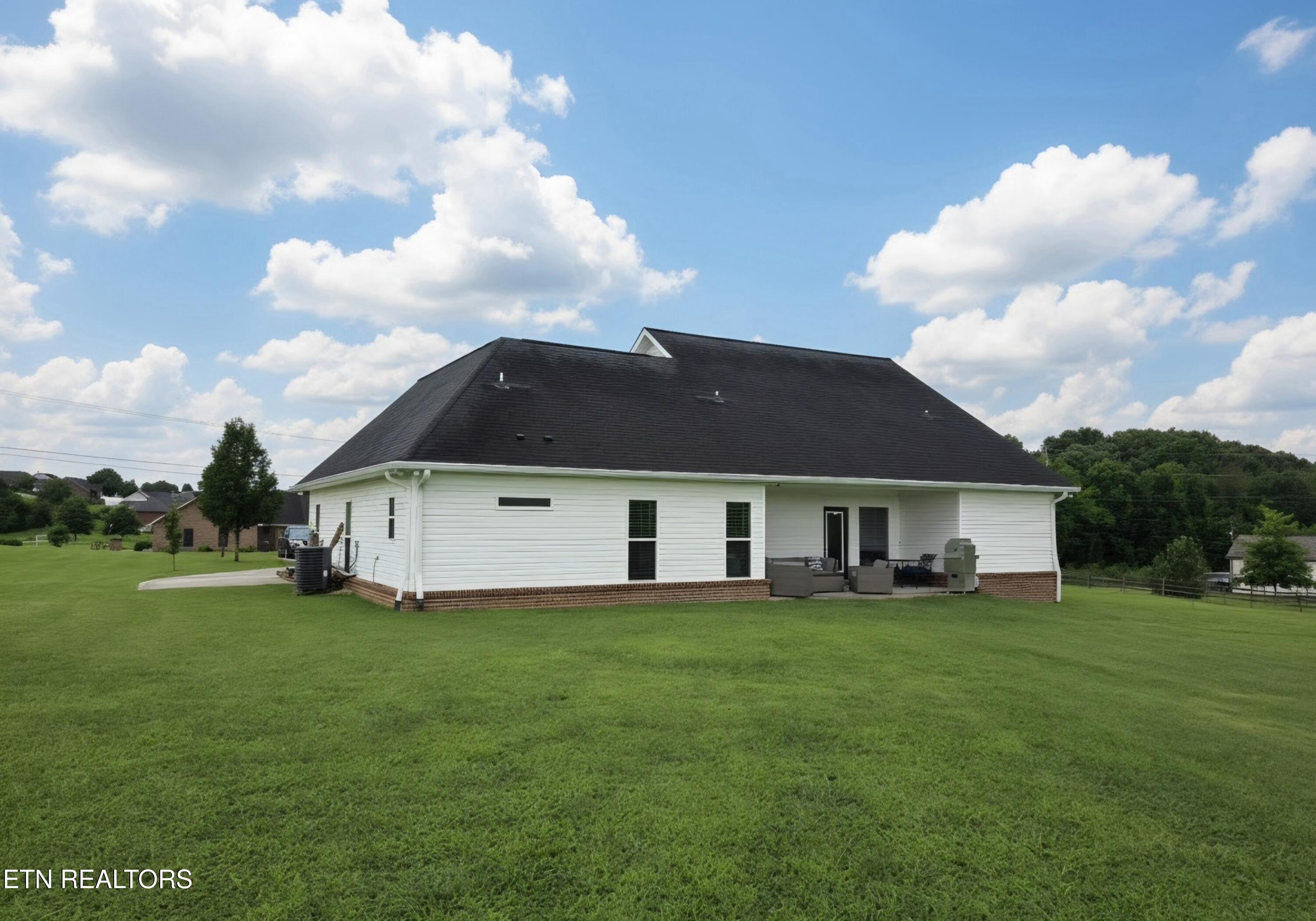 1977 Rays Gap Road Sevierville TN 37876