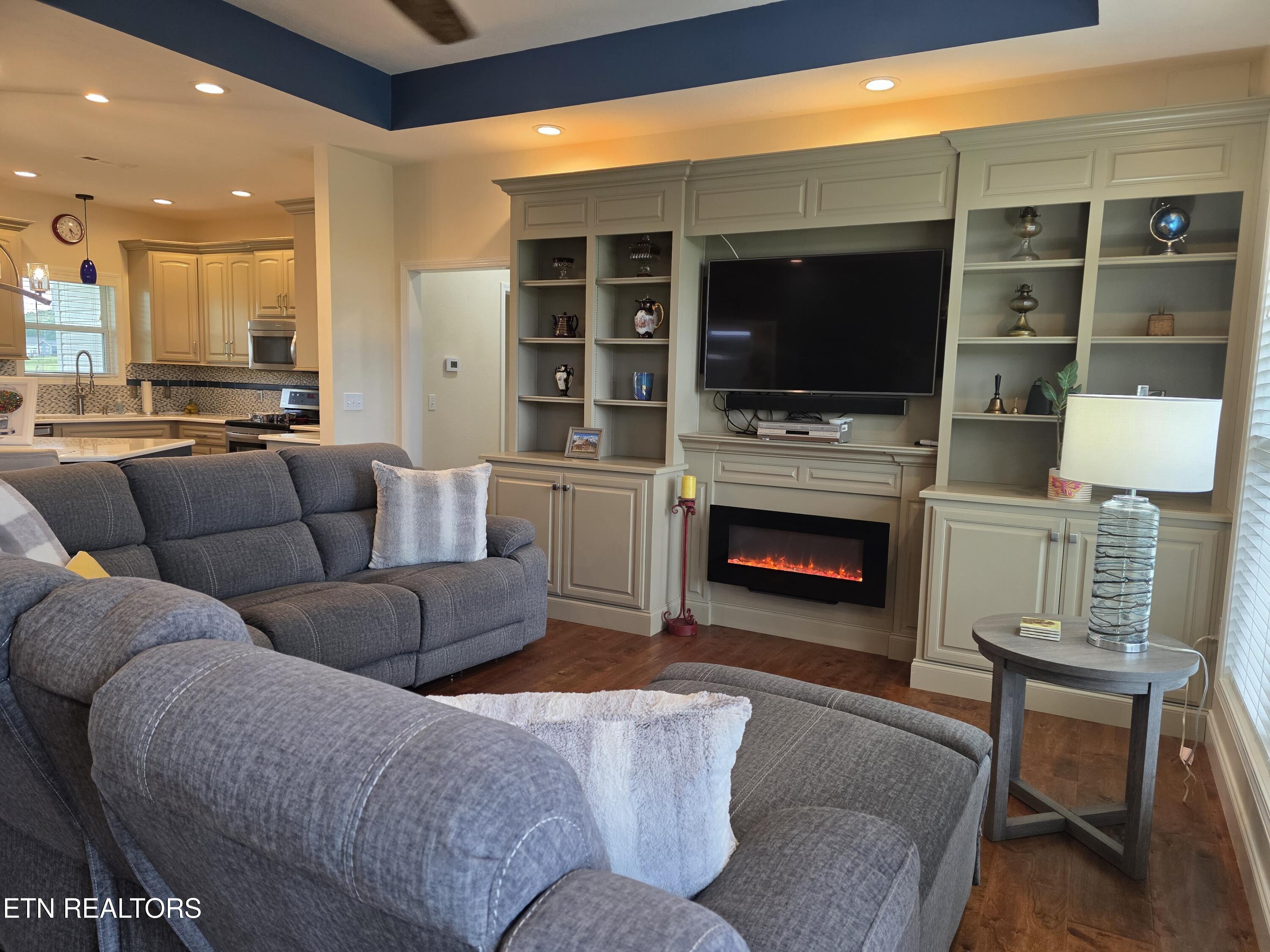 1977 Rays Gap Road Sevierville TN 37876