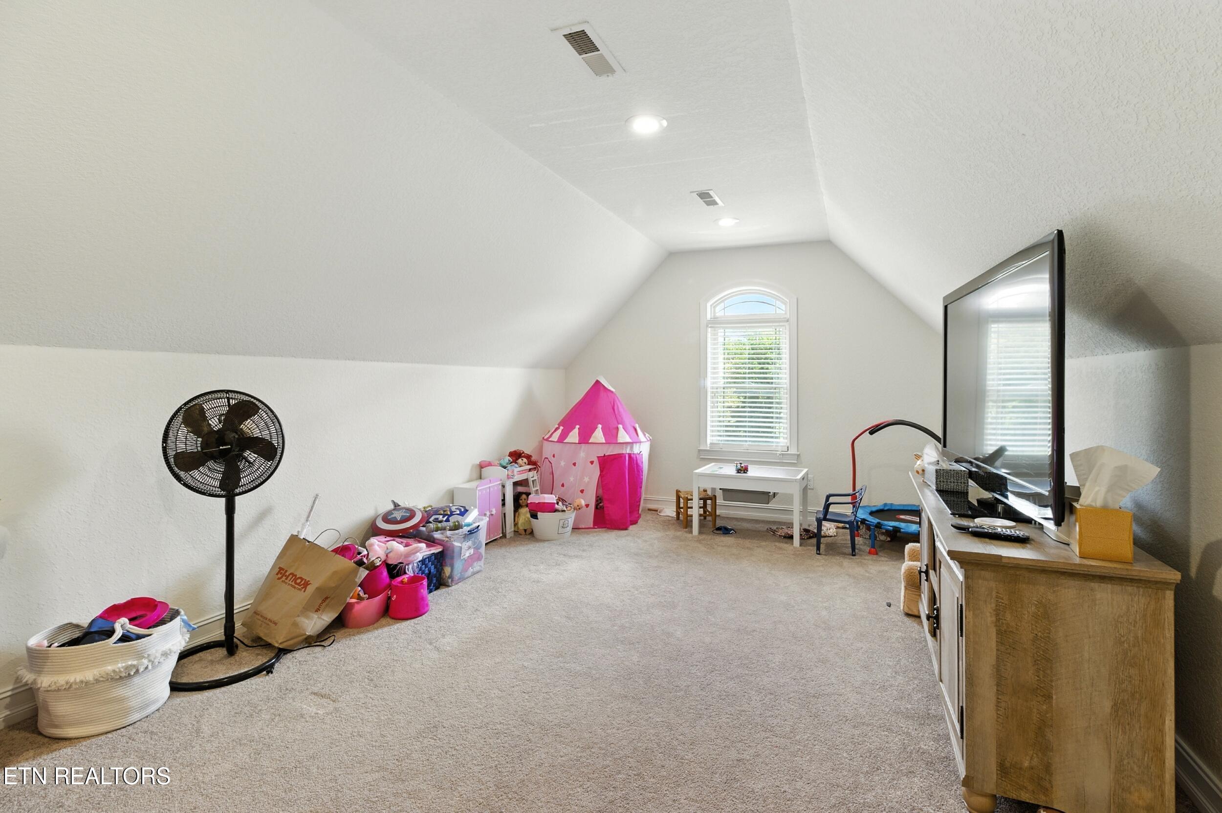 157 Danielle Court Harrogate TN 37752