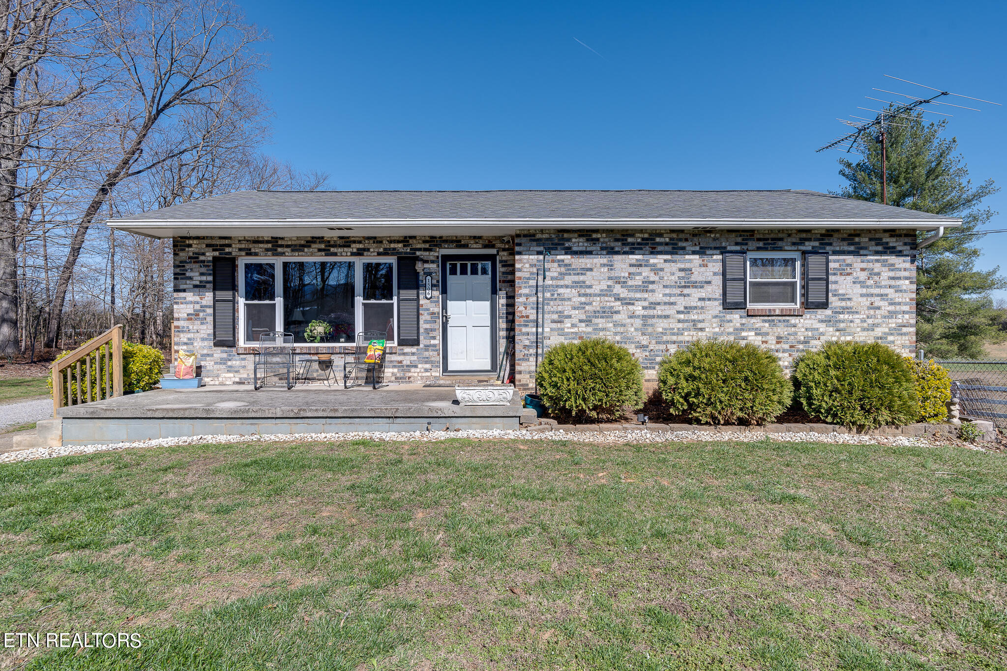 1506 W Cunningham Road Seymour TN 37865