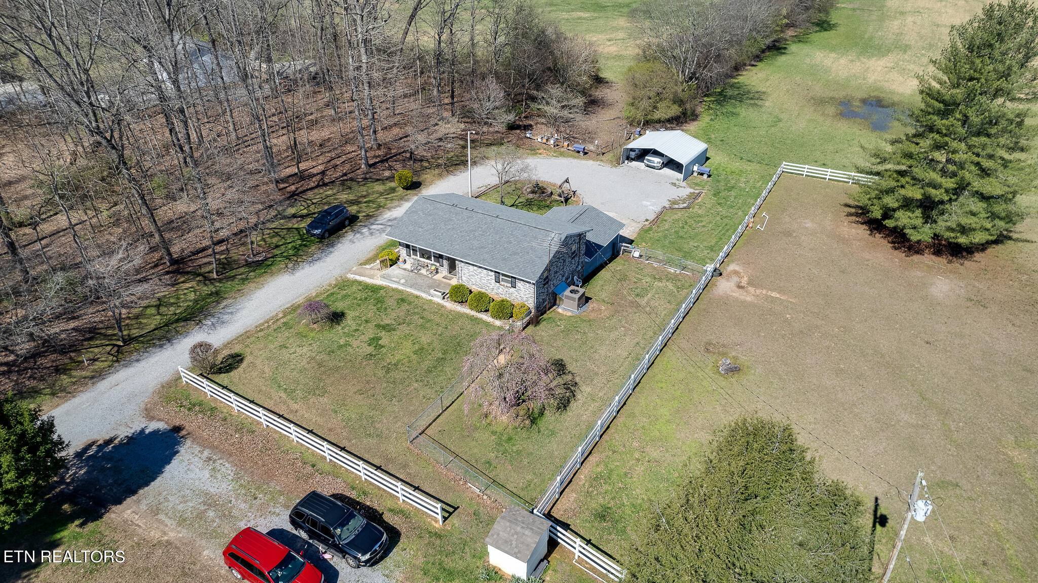 1506 W Cunningham Road Seymour TN 37865