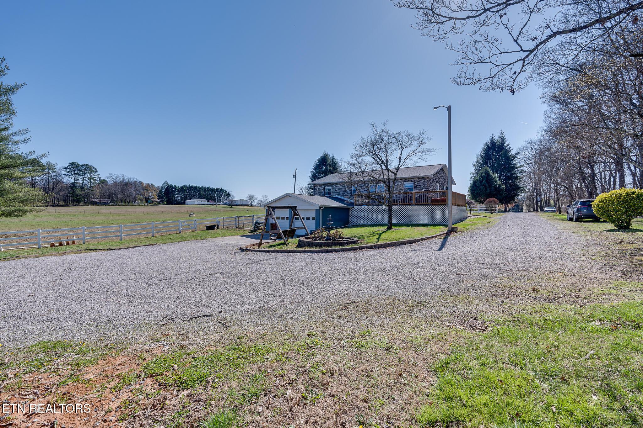 1506 W Cunningham Road Seymour TN 37865
