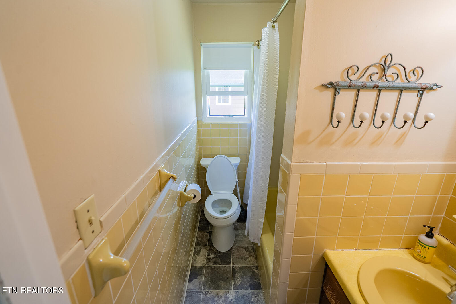 302 Sunset Lane Harriman TN 37748