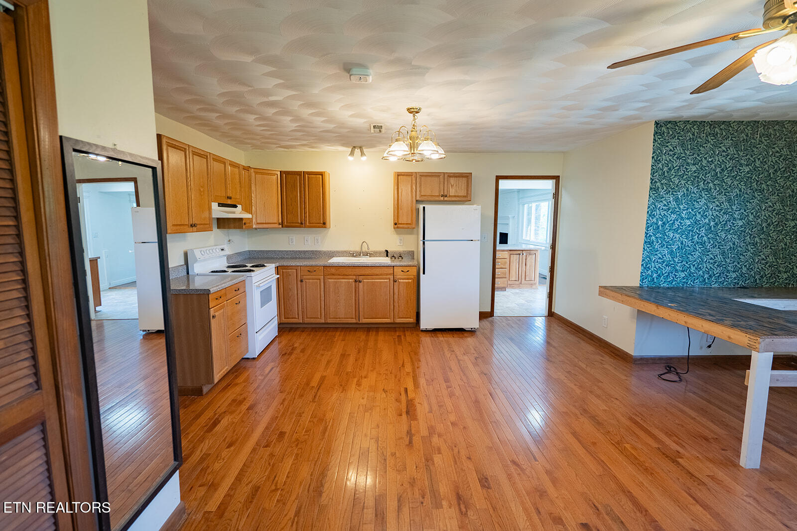 302 Sunset Lane Harriman TN 37748