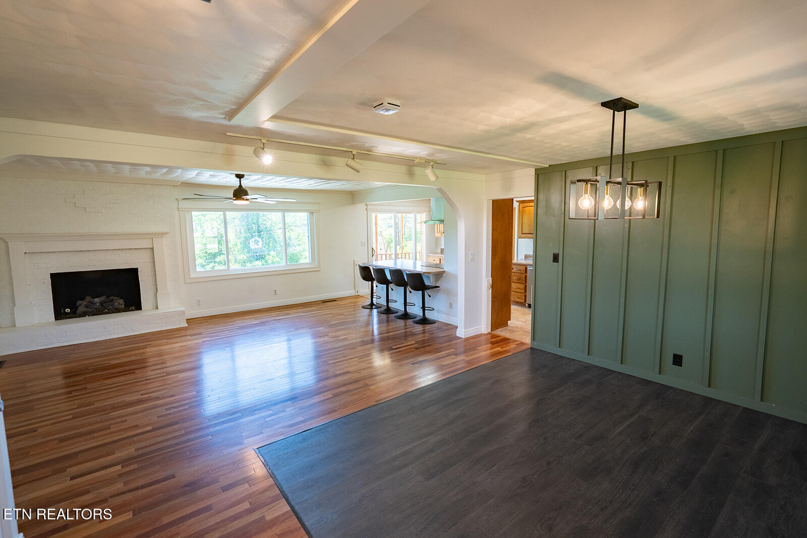 302 Sunset Lane Harriman TN 37748