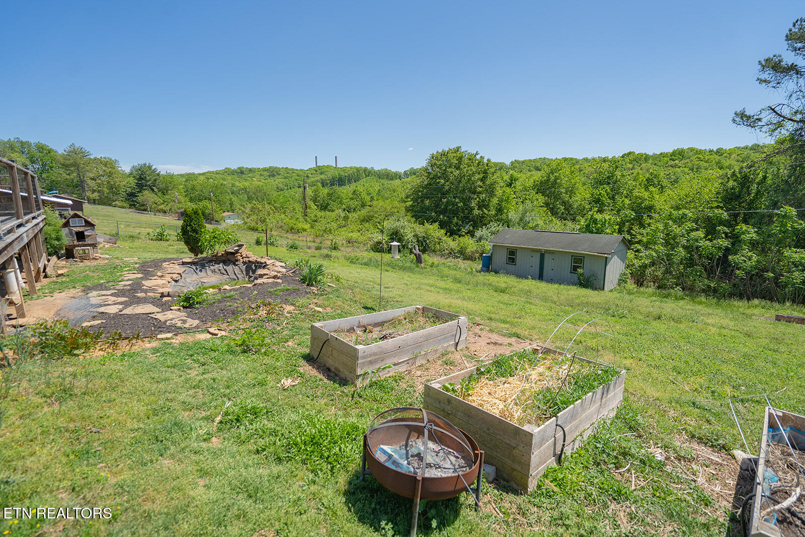 302 Sunset Lane Harriman TN 37748