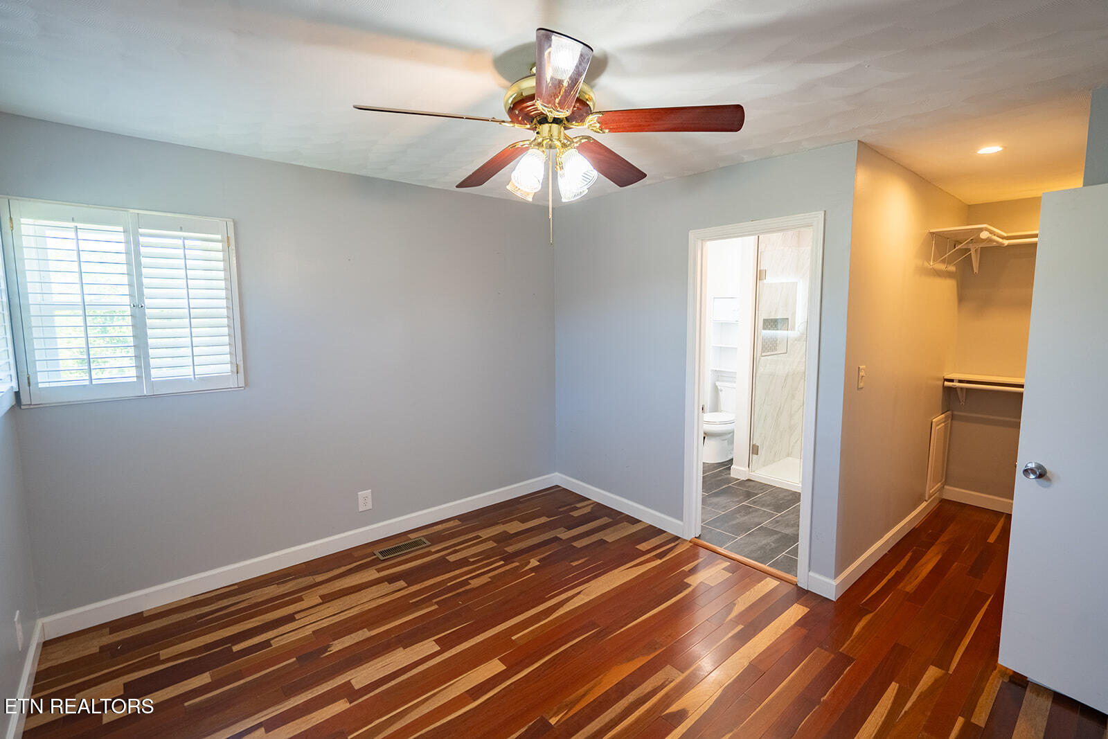 302 Sunset Lane Harriman TN 37748