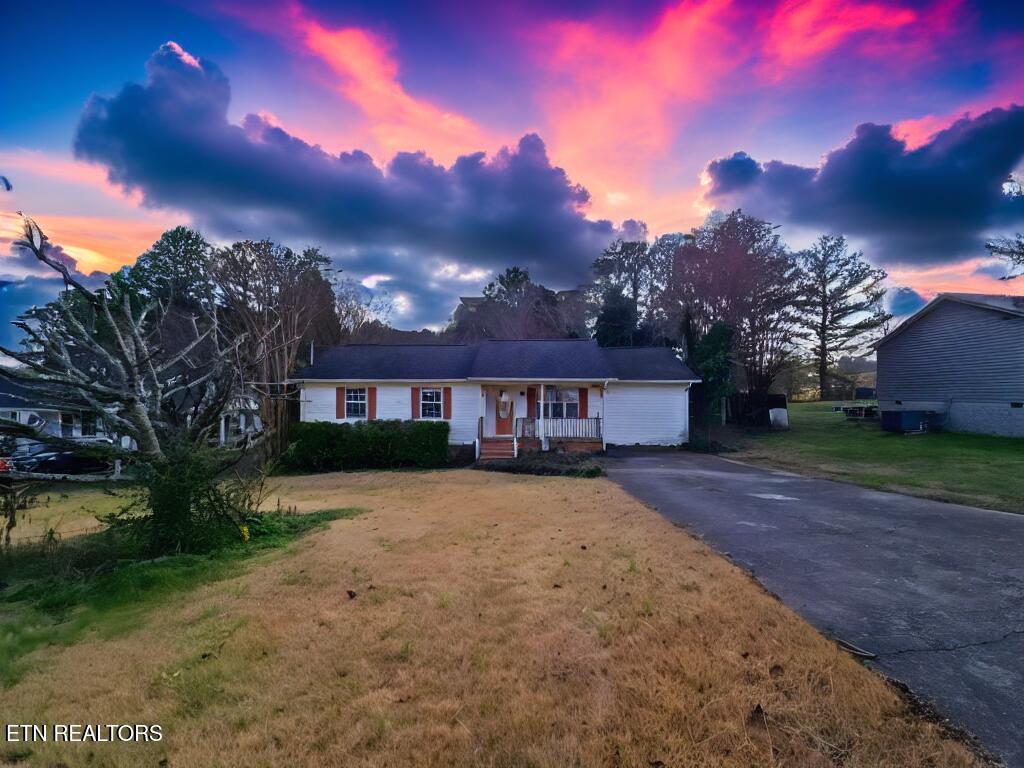 225 County Road 587 Englewood TN 37329