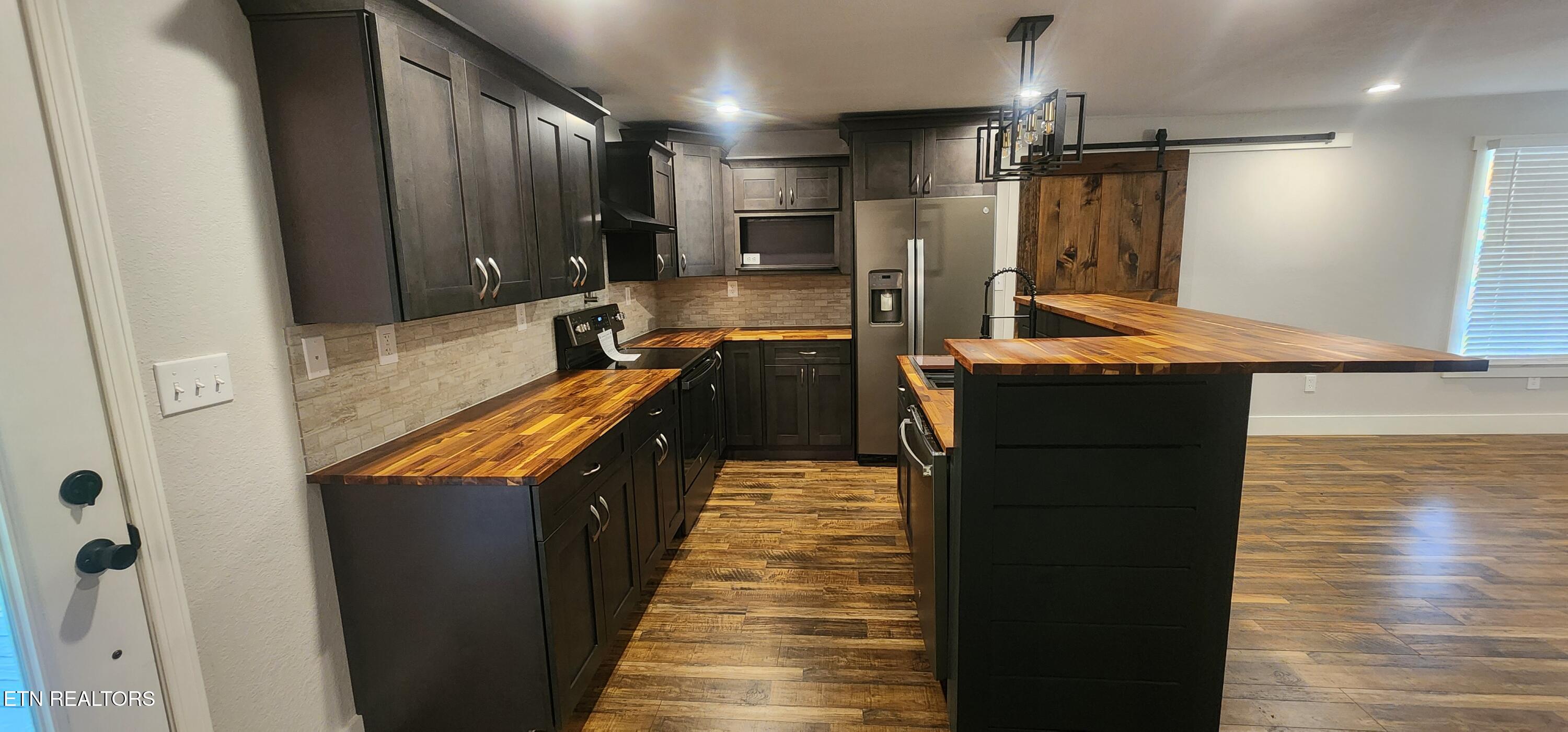 287 Shady Lane Oneida TN 37841