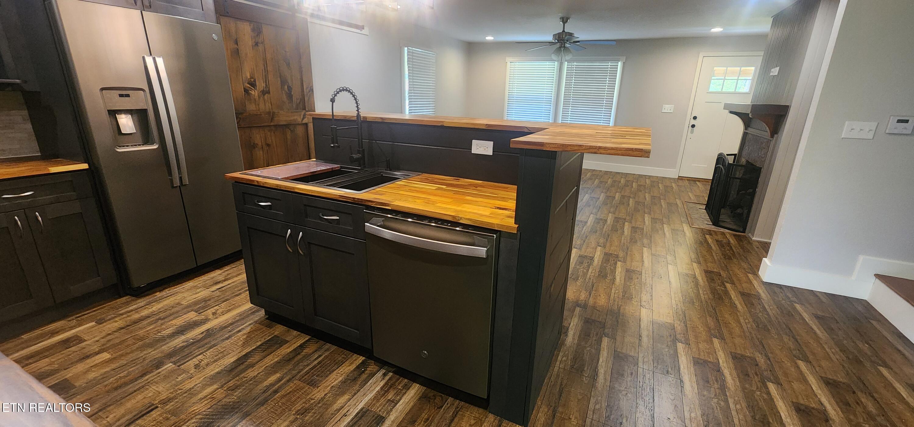 287 Shady Lane Oneida TN 37841