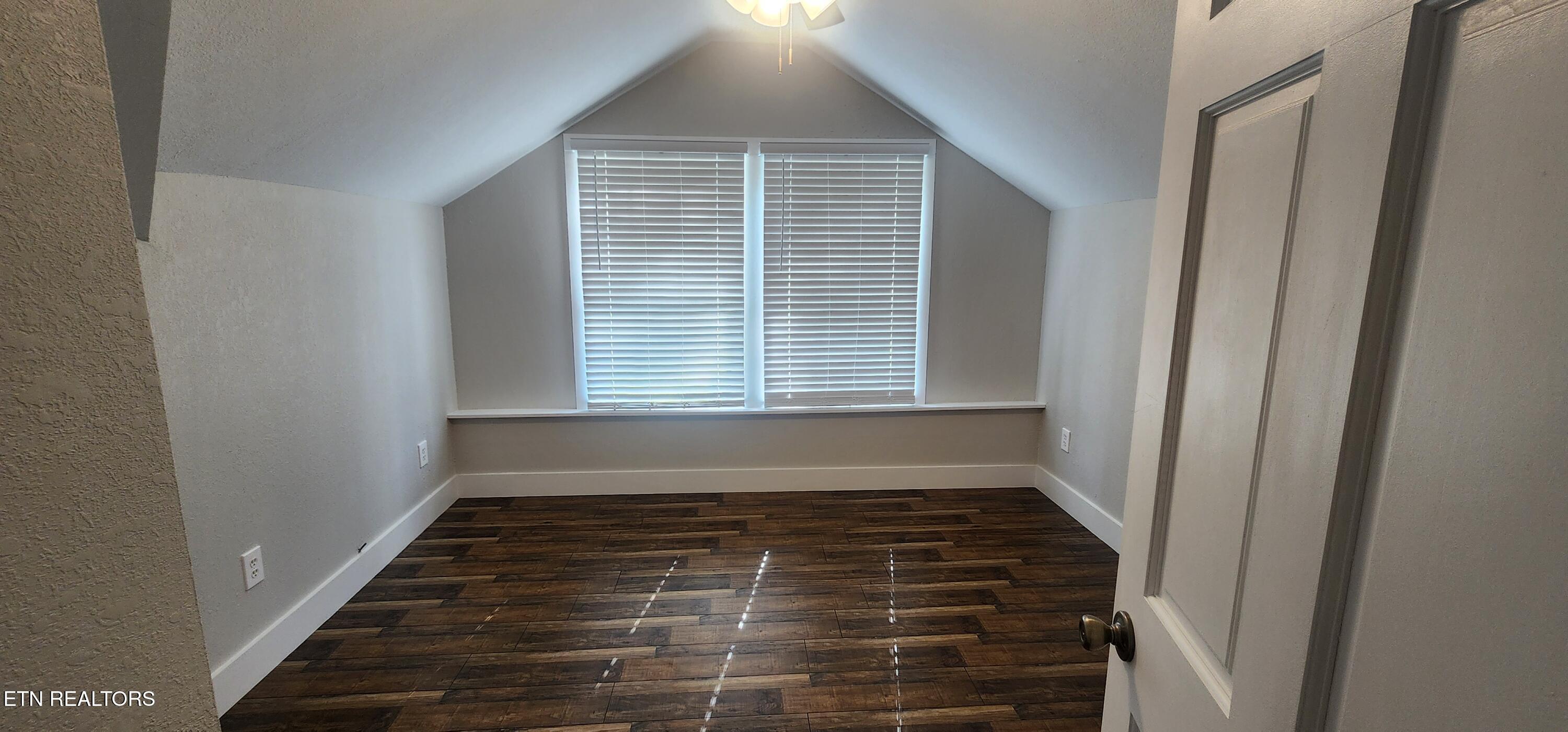 287 Shady Lane Oneida TN 37841